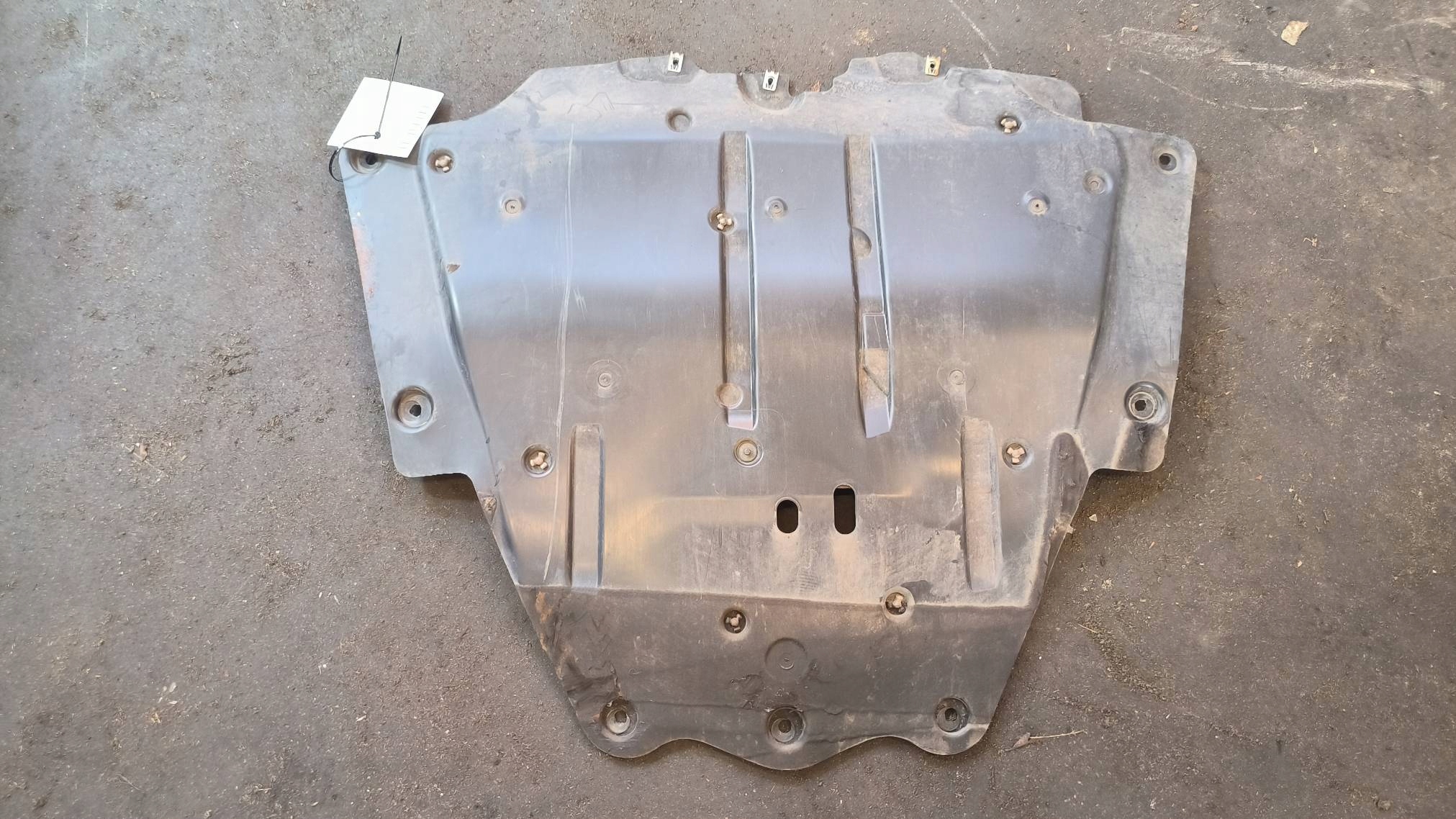 motor cover lower DACIA JOGGER LIFT