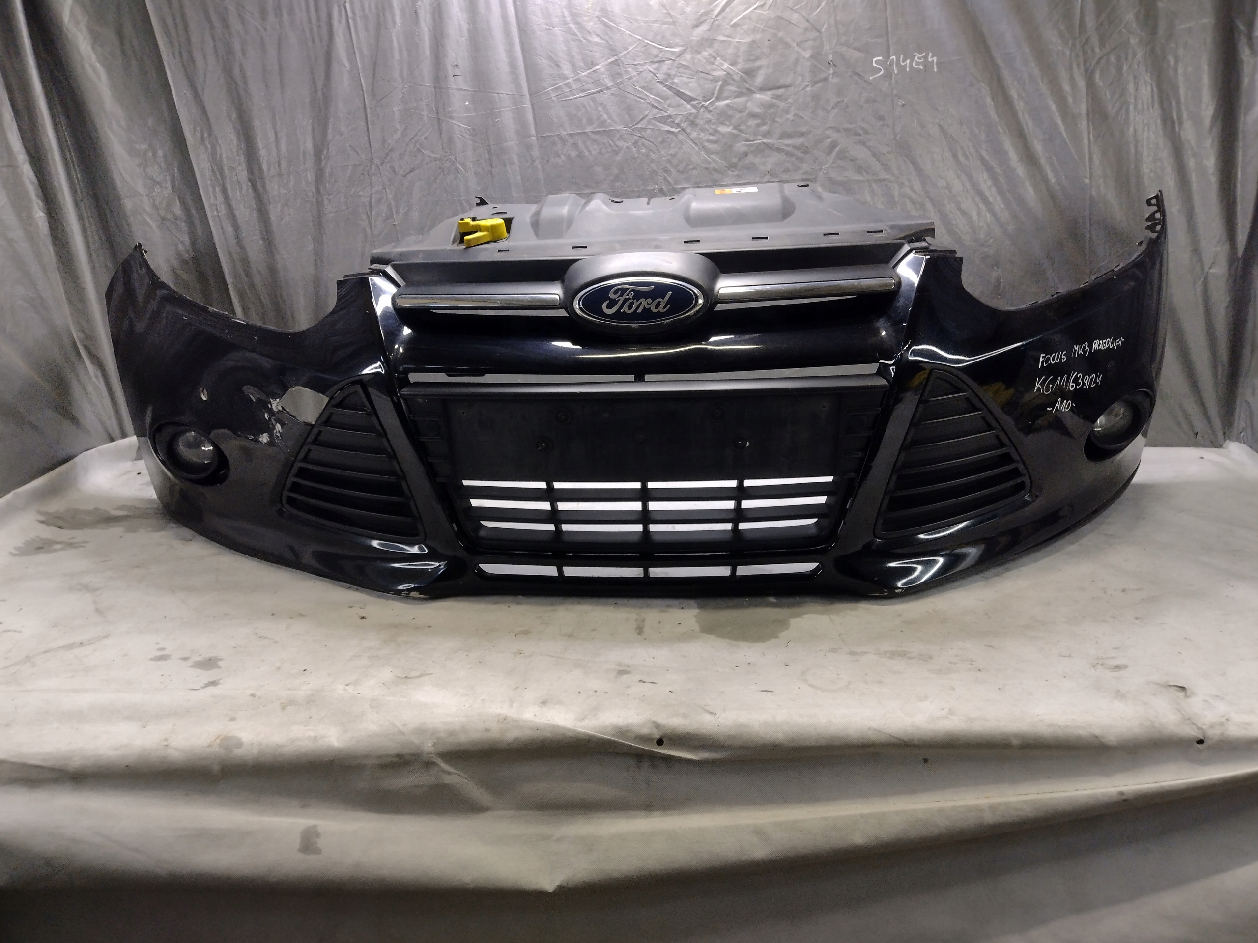 front bumper PDC Ford Focus MK3 III 3 przedlift k: FB