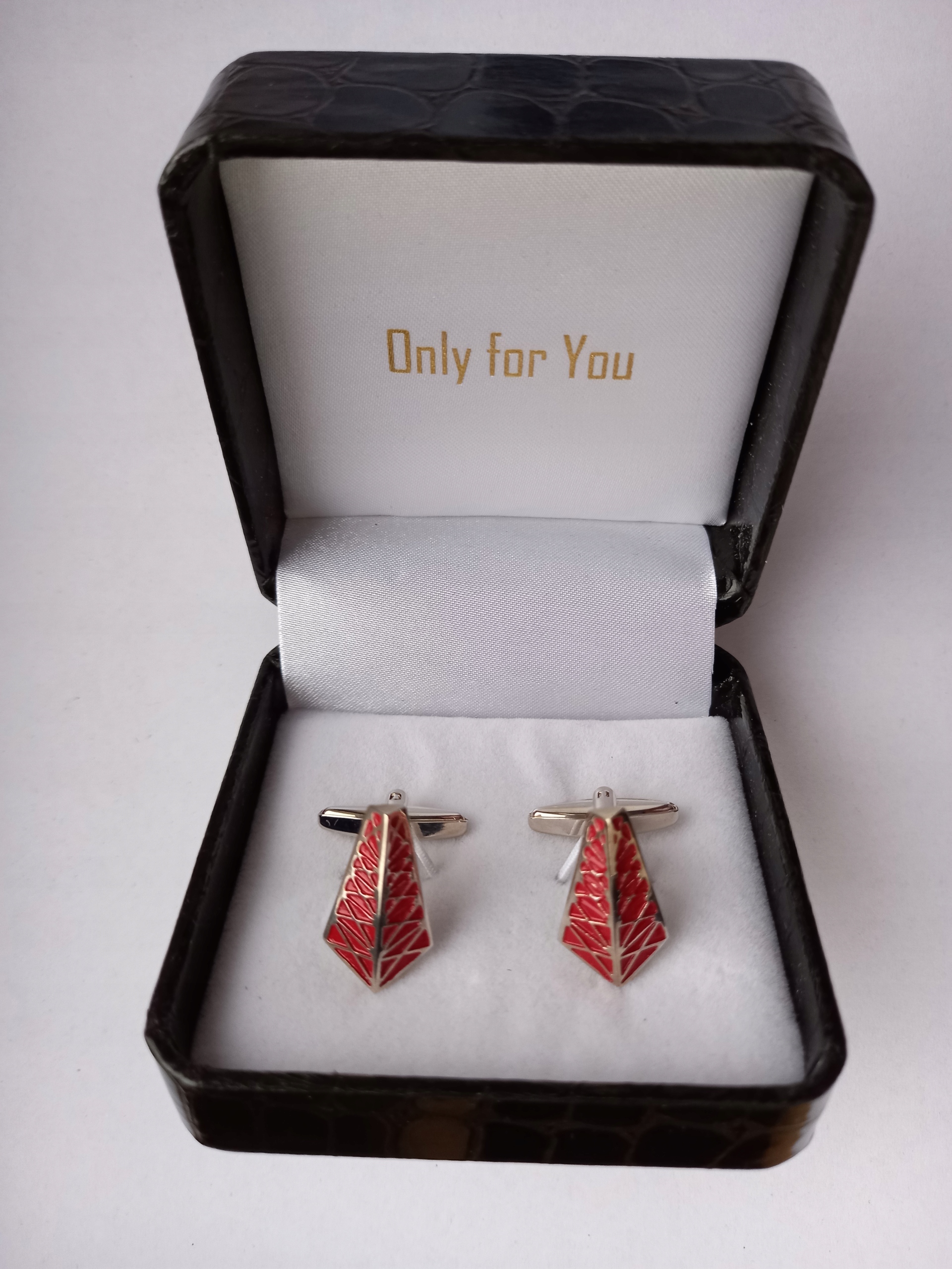 Moderní manžetové knoflíčky Exc Stříška