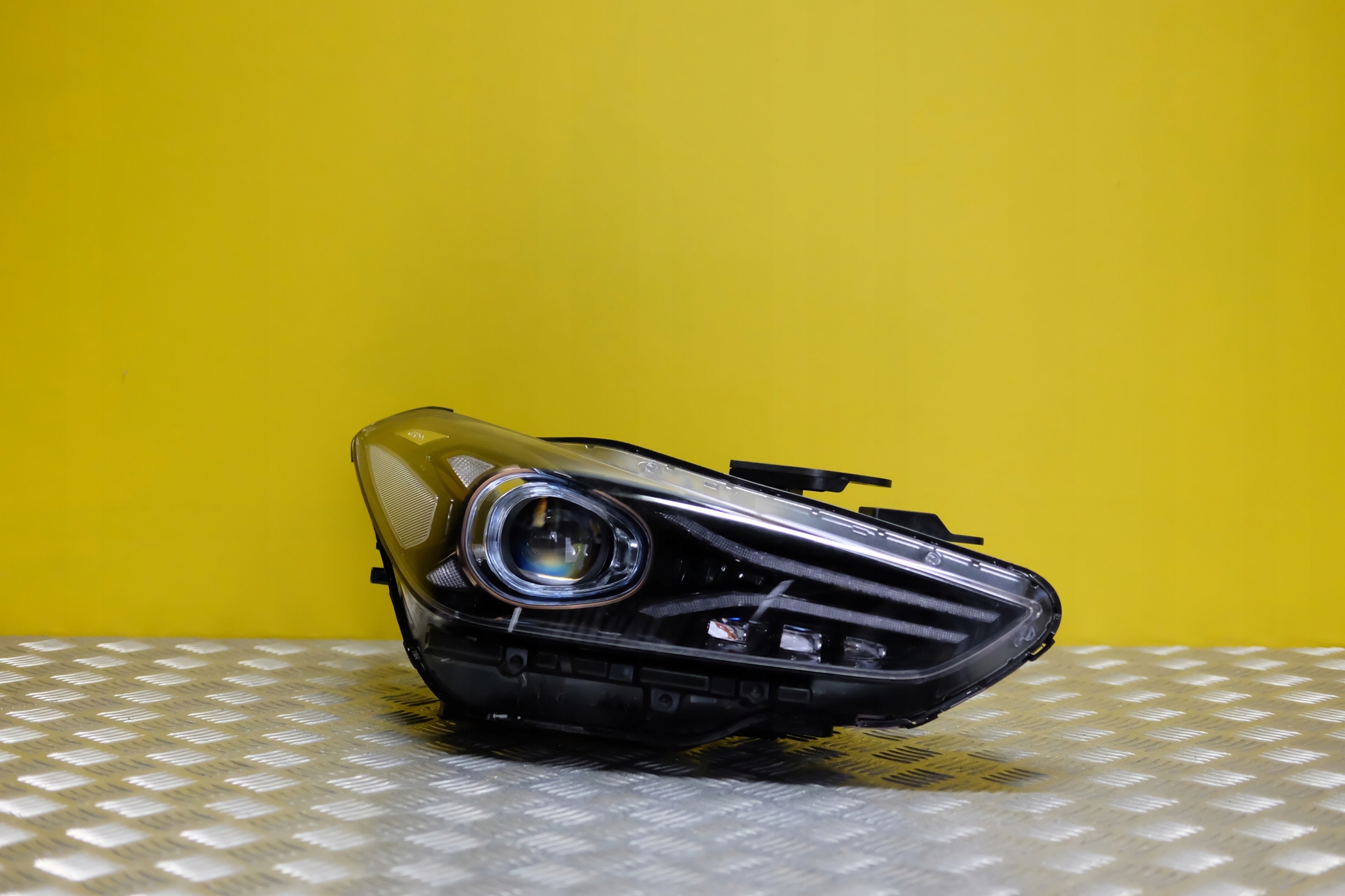 HYUNDAI GENESIS G70 2017- ФАРИ ФАРА ПОВНИЙ КОМПЛЕКТ LED