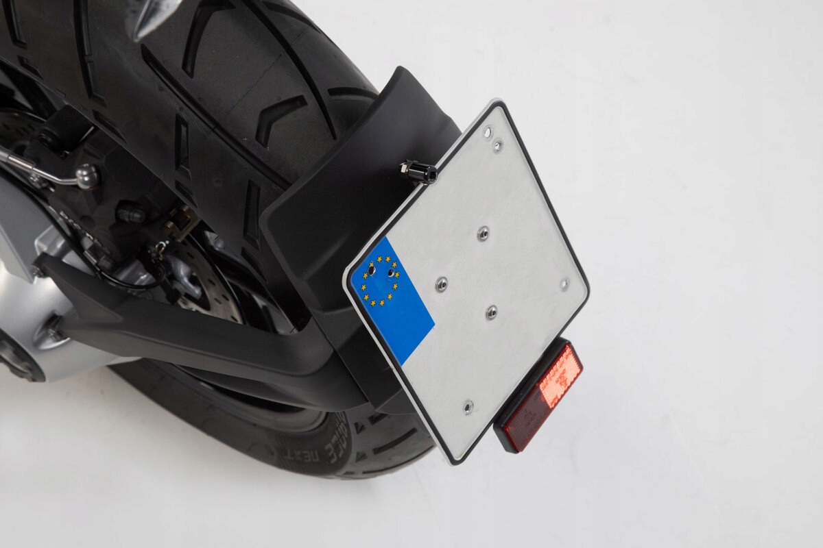 MOCOWANIE TABLICY REJESTRACYJNEJ BMW R1200GS 13