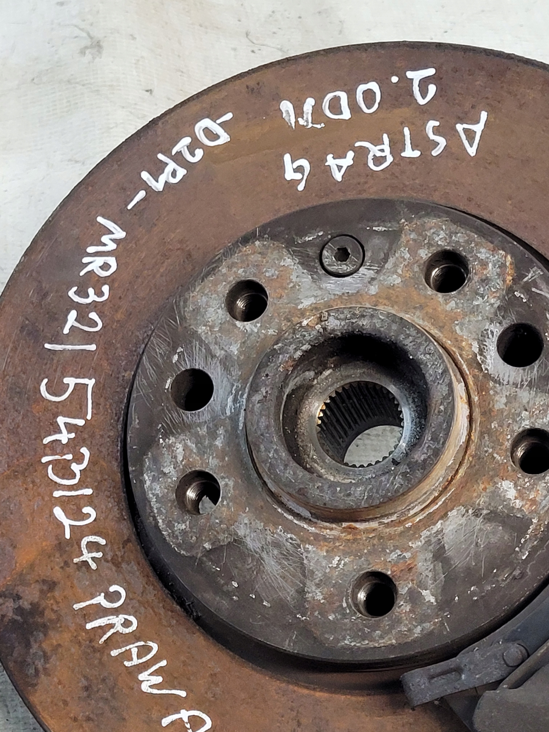 swing caliper brake right front OPEL ASTRA G II 02r. 2.0DTI