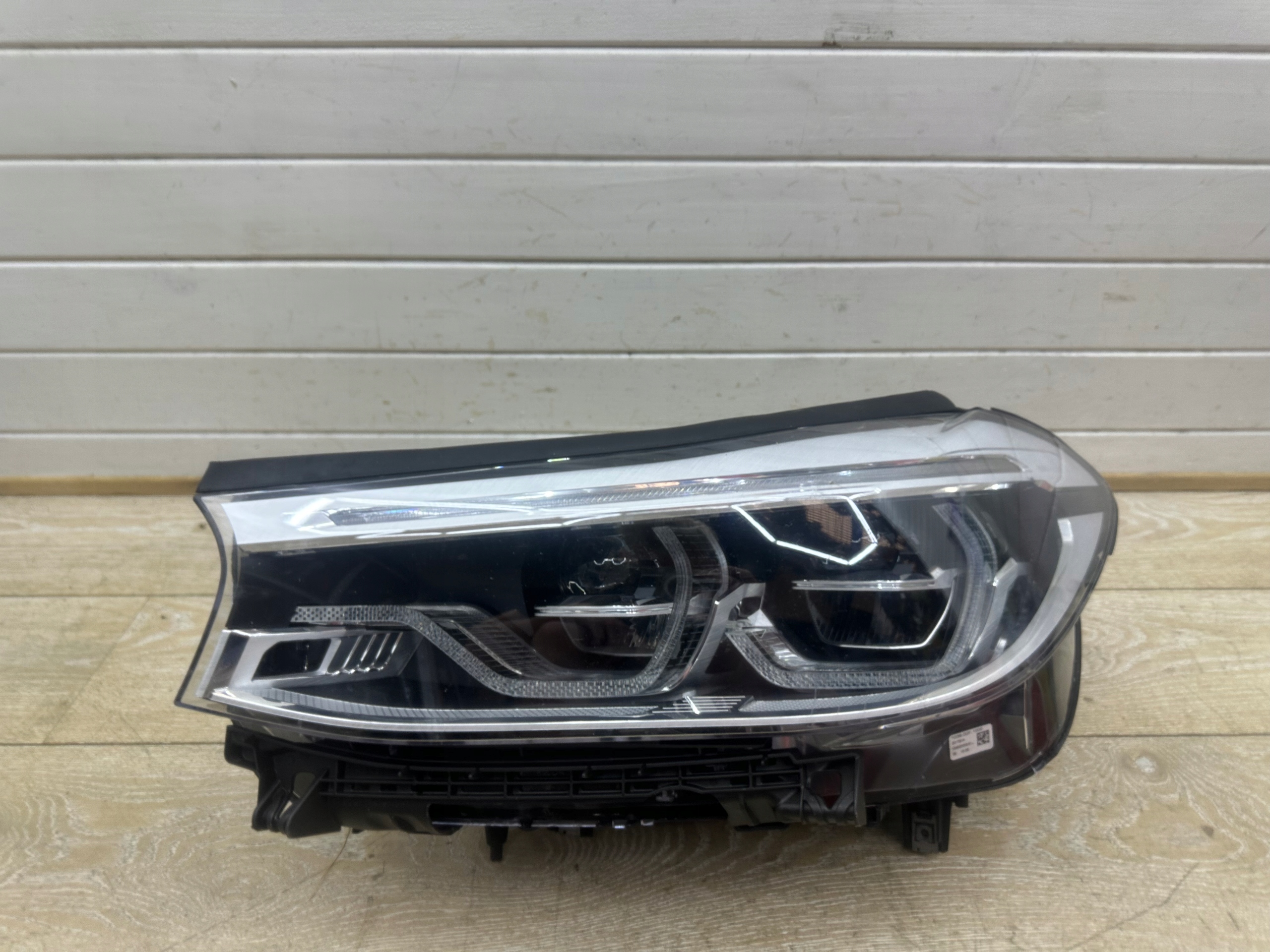 Gauche Bmw G32 Full Led Adaptiv
