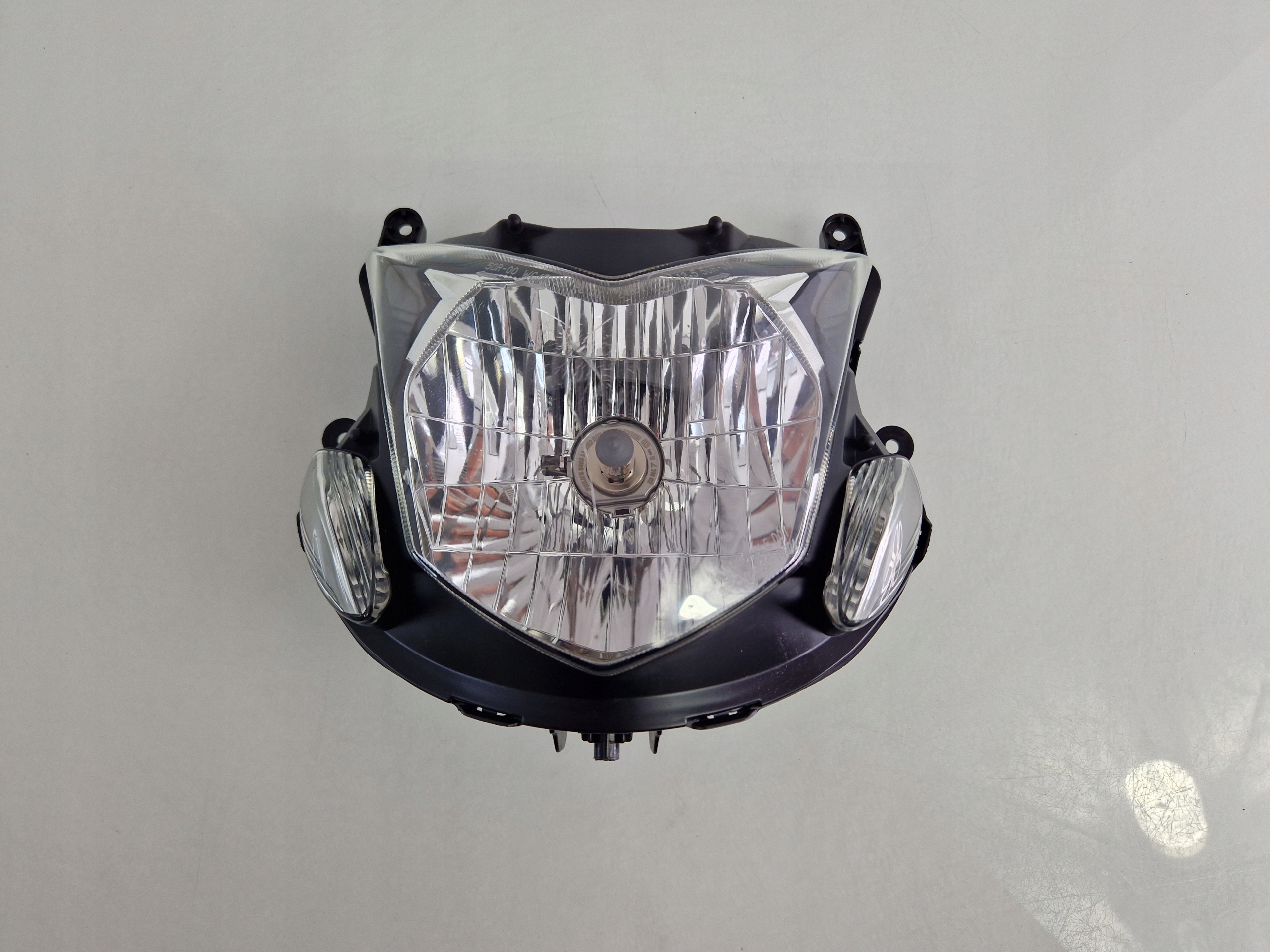12-5 50R-00 - H118 SUZUKI GSXS 750 фара