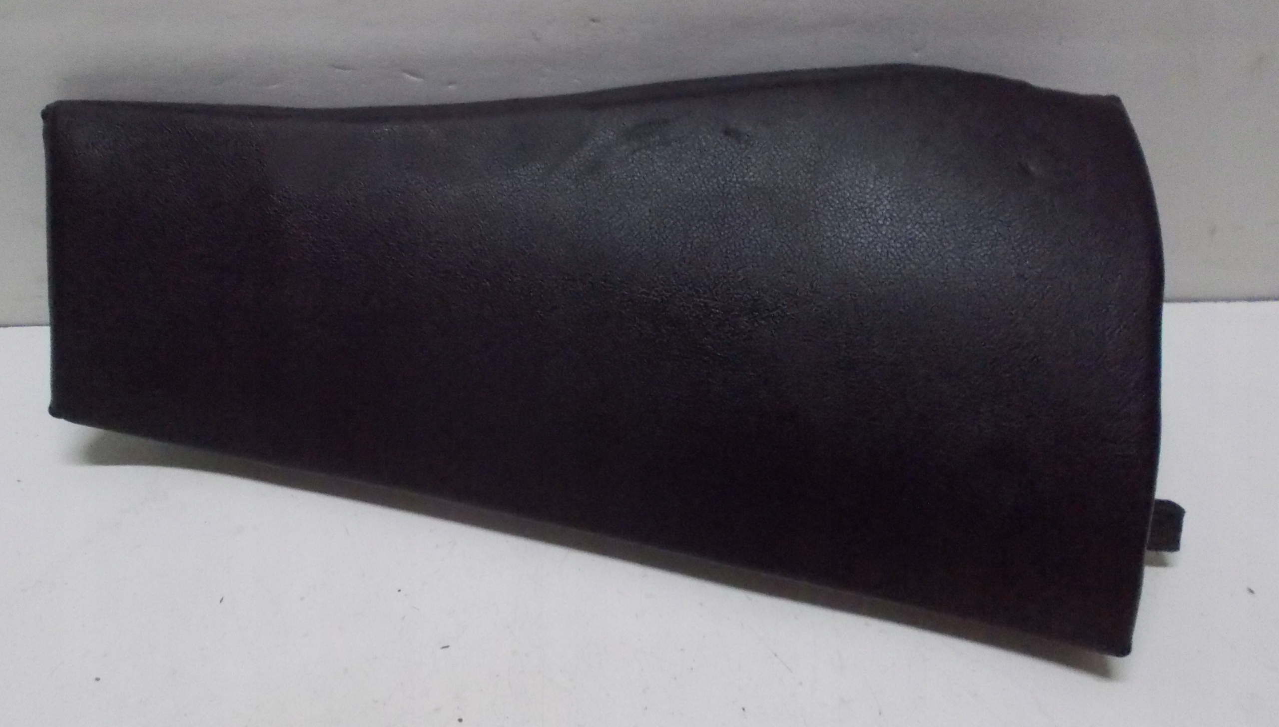 BMW X3 E83 3.0D 08R side OPARCIA KANAPY right 3330438