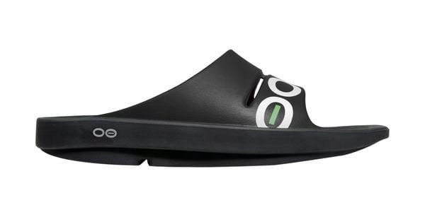 OOFOS klapki regeneracyjne OOahh Sport czarne [Rozmiar 46]