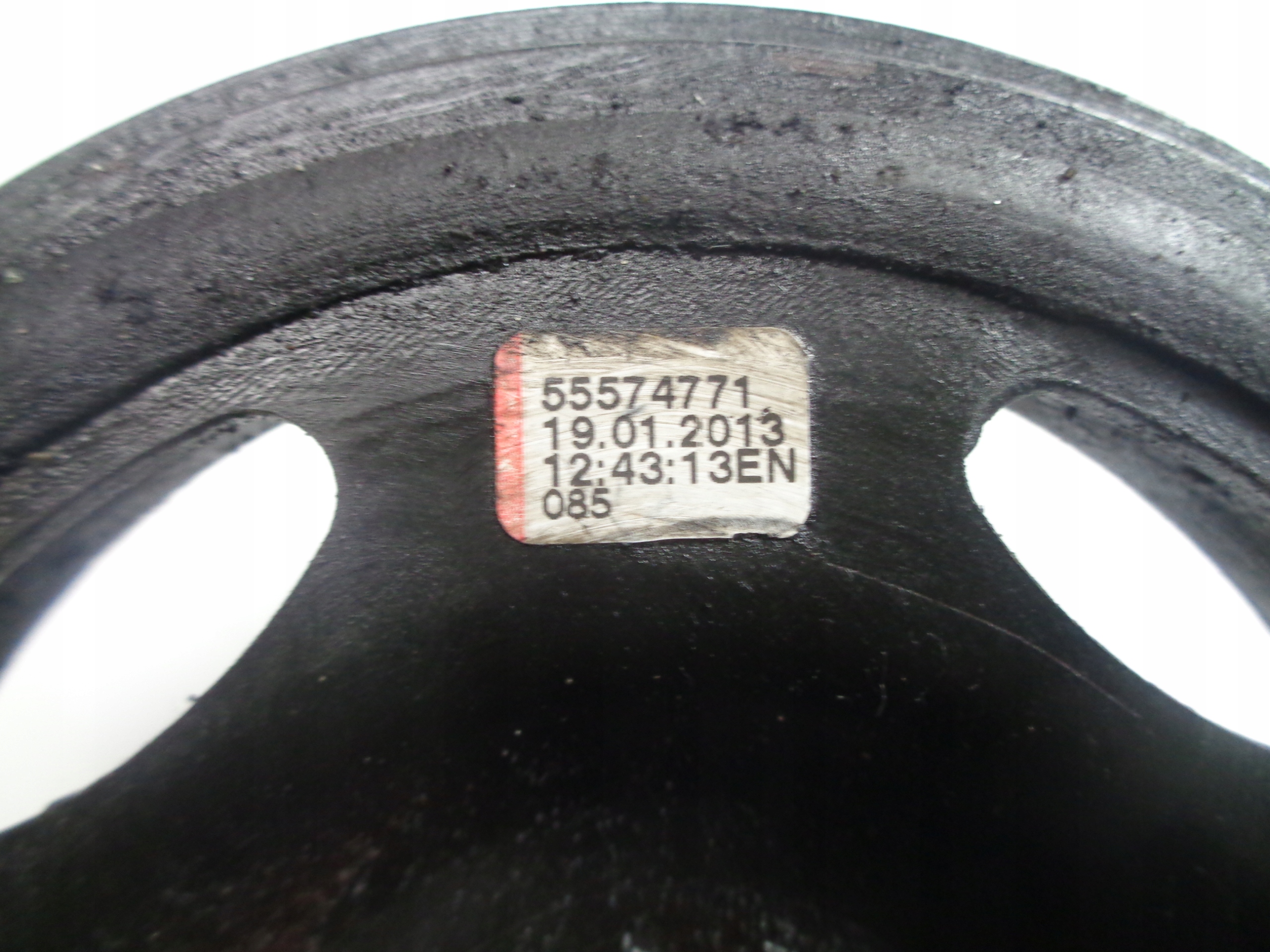 OPEL CORSA D 1.0 pulley 55574771
