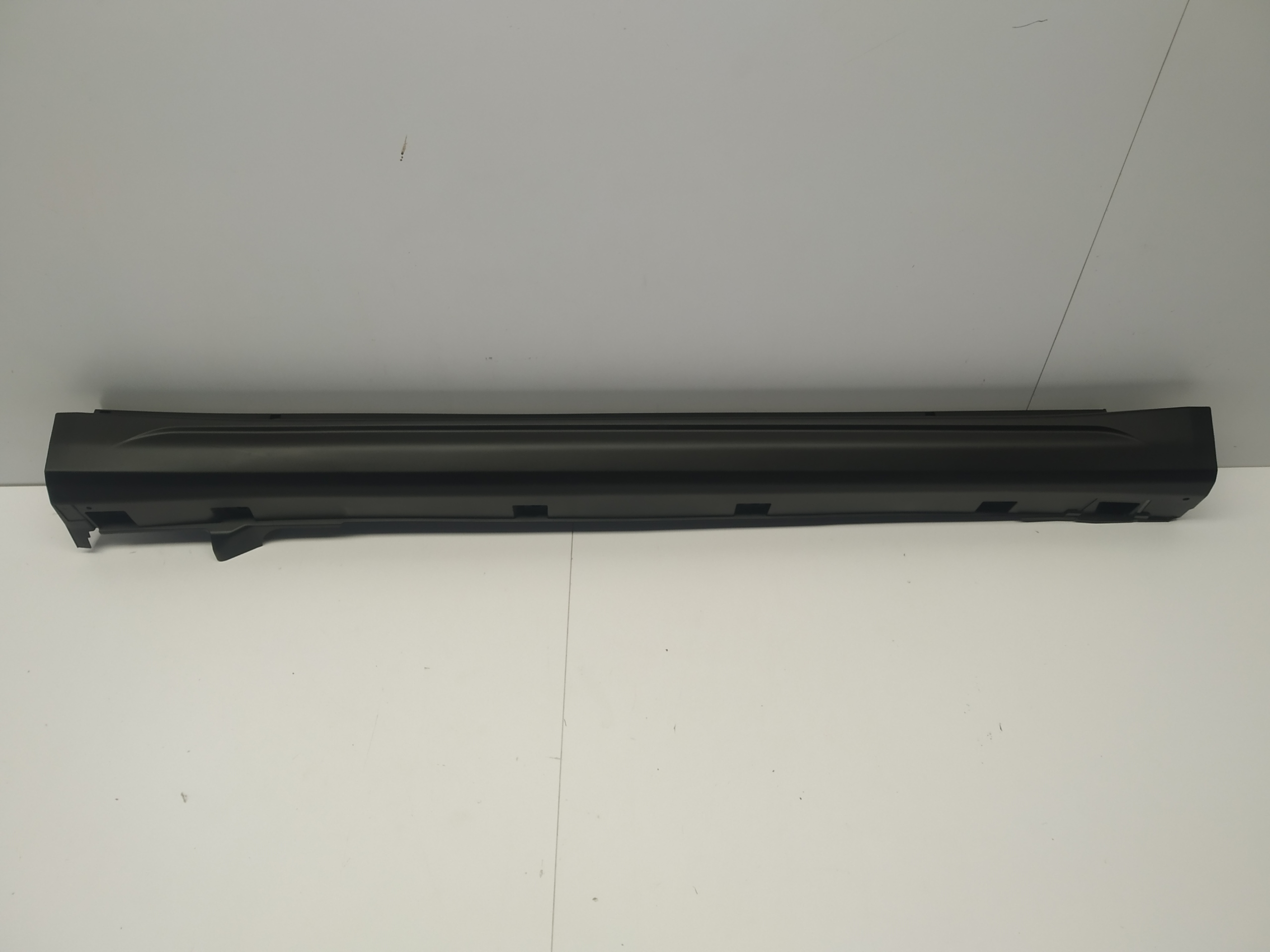 22r- Suzuki Sx4 S Cross II threshold moulding cap threshold right 77231-63T0