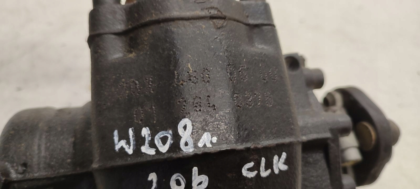 Boîte direction Mercedes W208 2,0 Compresseur