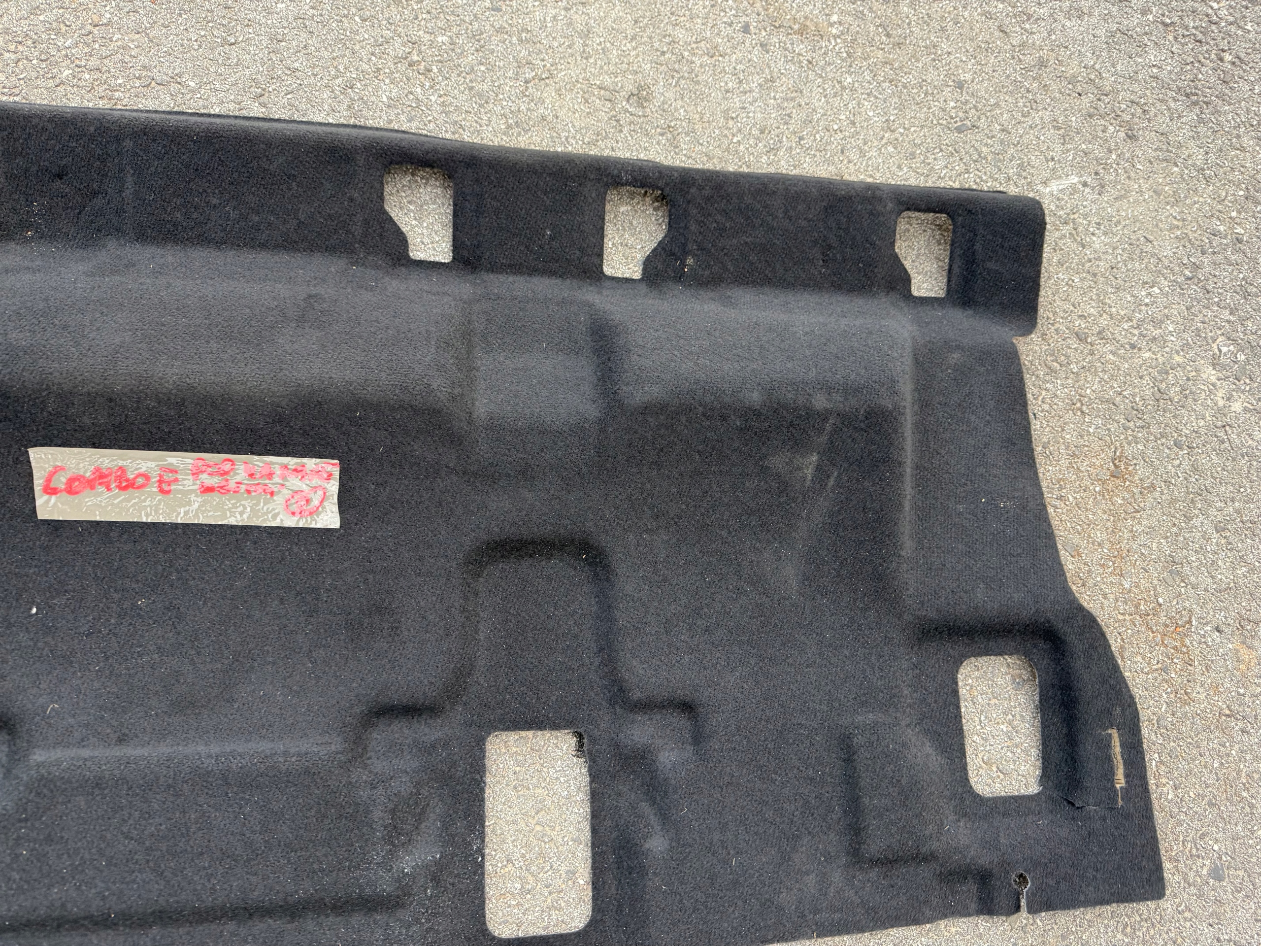 Berlingo PARTNER IV 4 Combo e ковер внутренний под