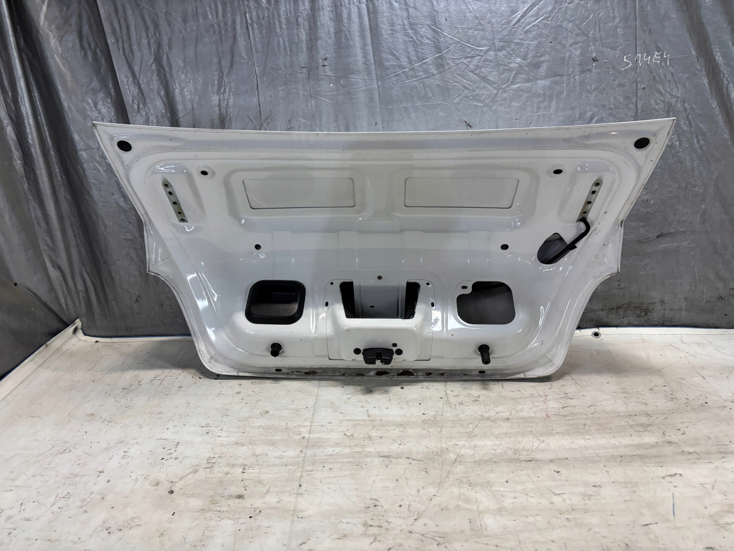 boot door sedan Peugeot 301 k: EWP