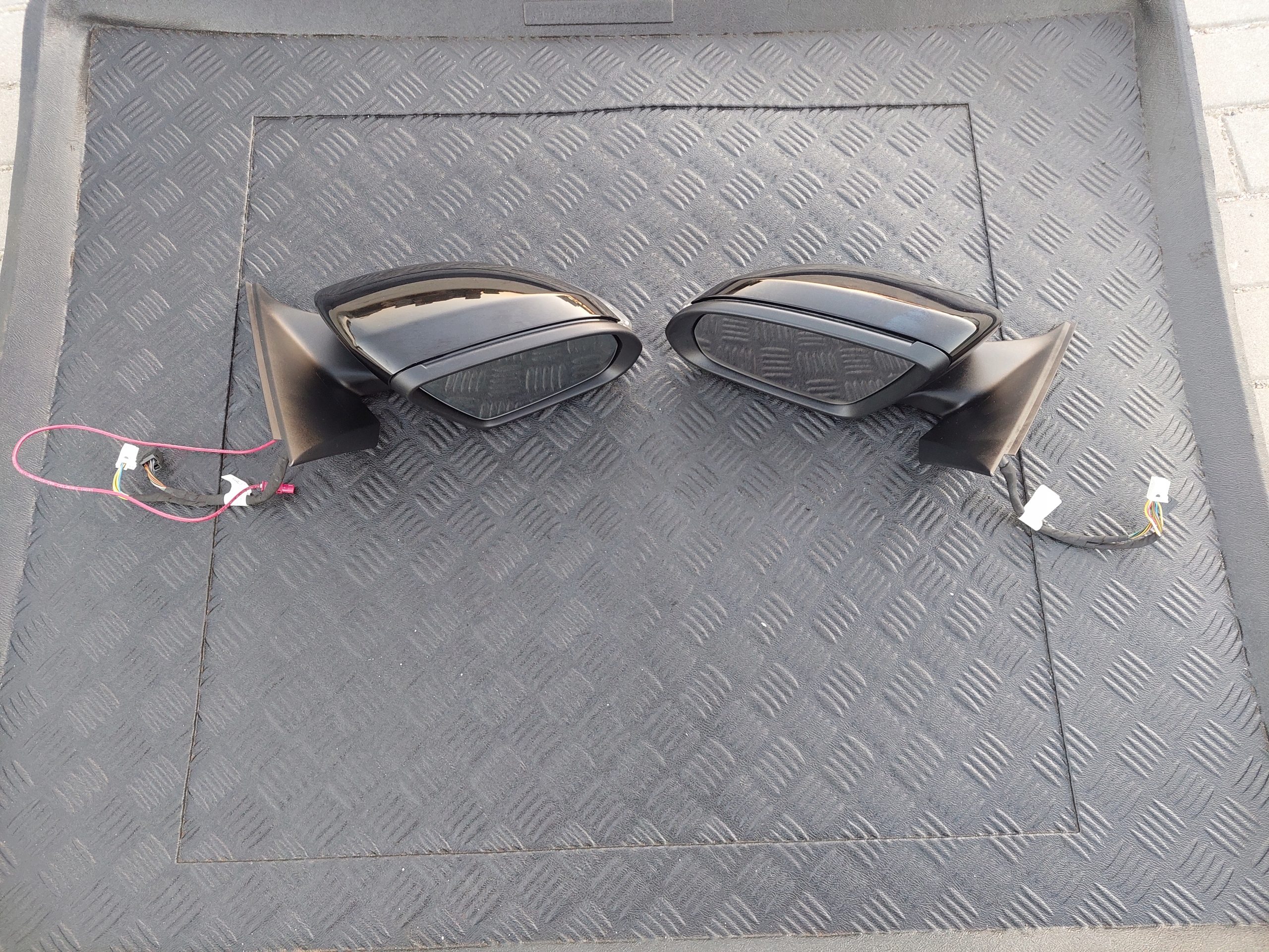mirror right 7+9+1 PIN UK MERCEDES C W205 040