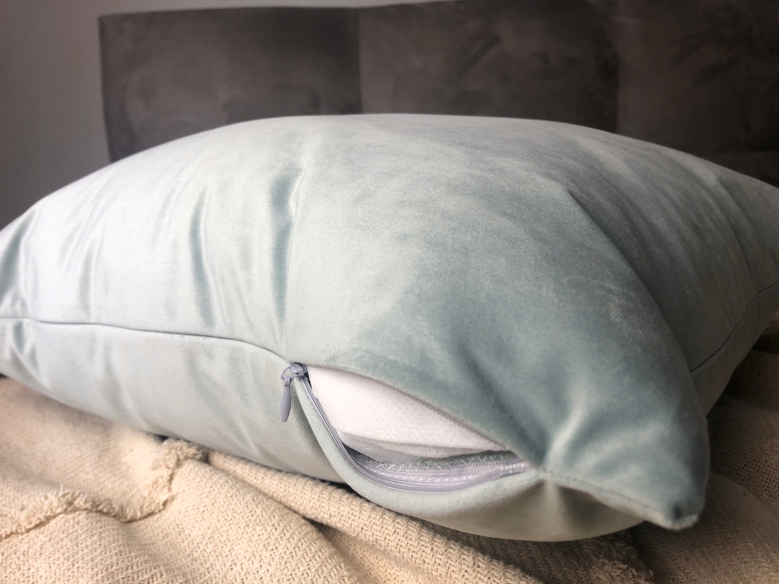 POSZEWKA MIĘTA VELVET 50x70 WELUR Kod producenta Poduszka welurowa