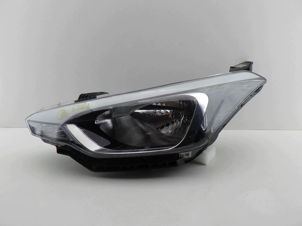 HYUNDAI I20 II 14- light front left