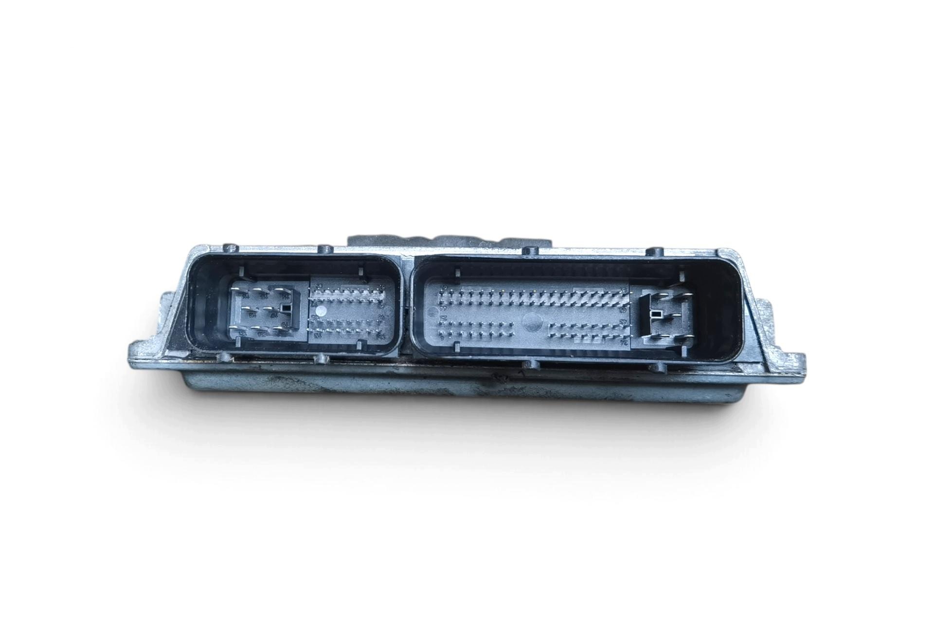 control unit of the engine Volkswagen Polo 5 2012 03E906019M