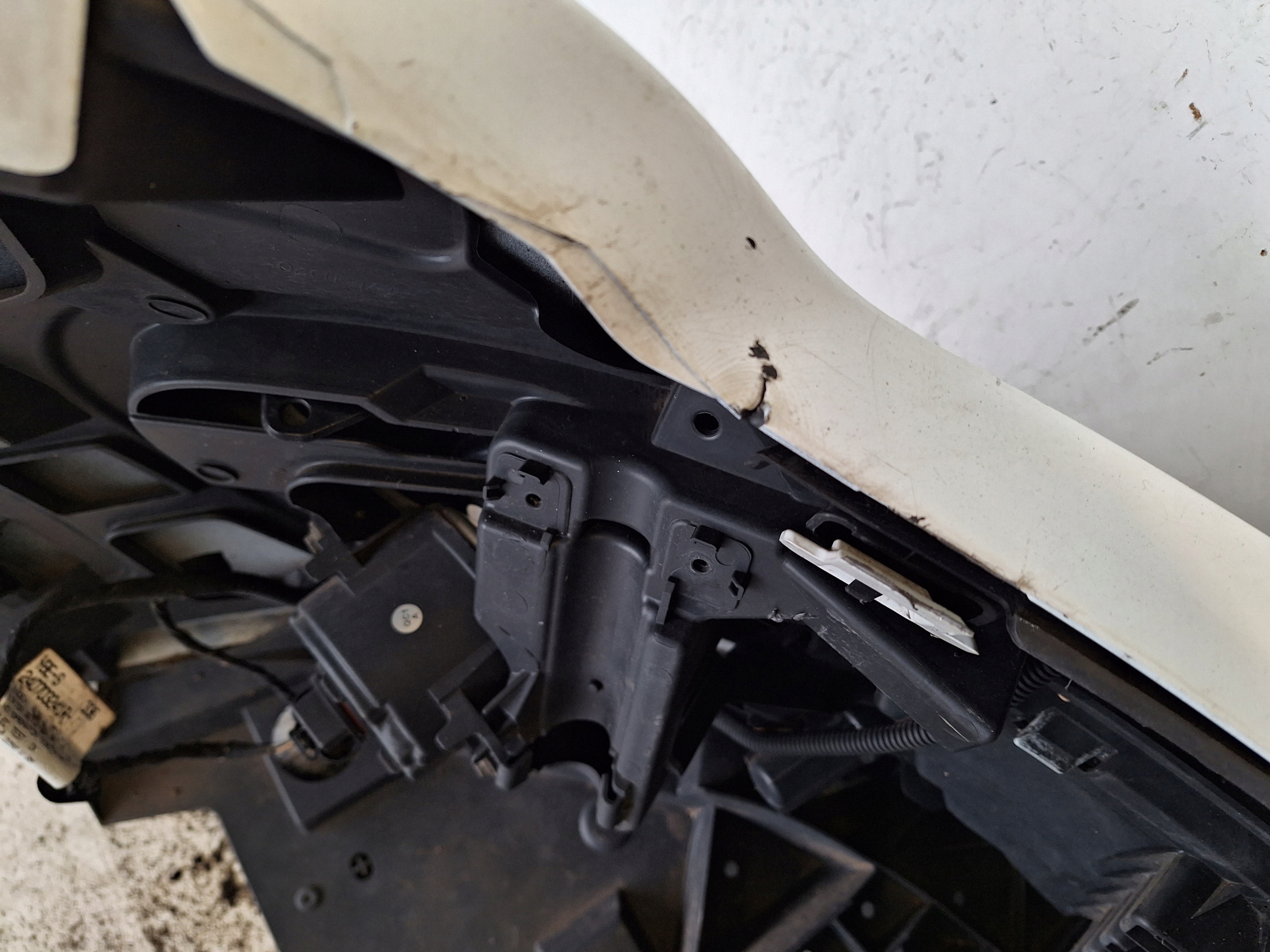 RENAULT MEGANE III LIFT 11-14 bumper