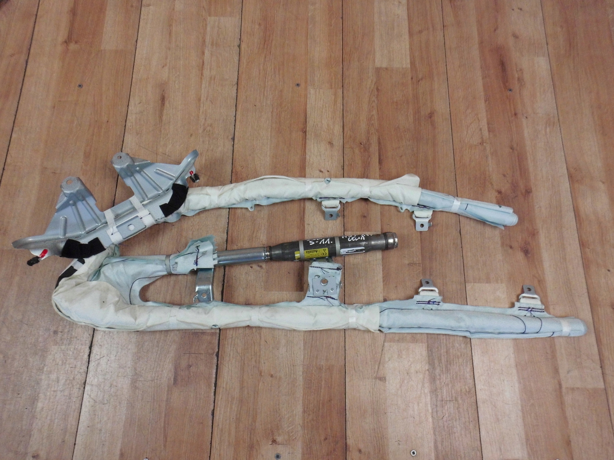 MITSUBISHI ASX DACHVORHANG AIRBAG LINKS AIRBAG DACH