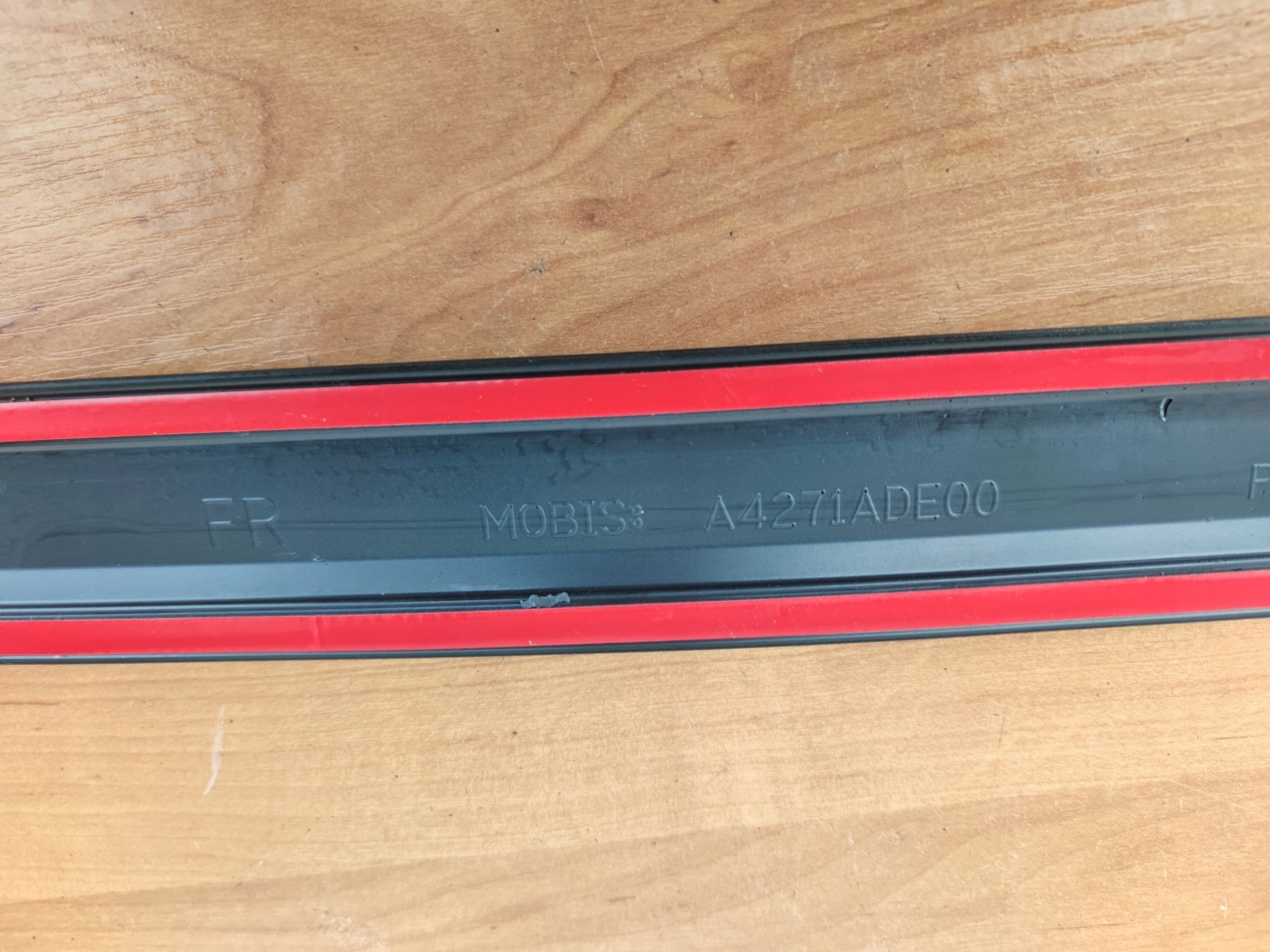 KIA CARENS 4 IV right moulding door front