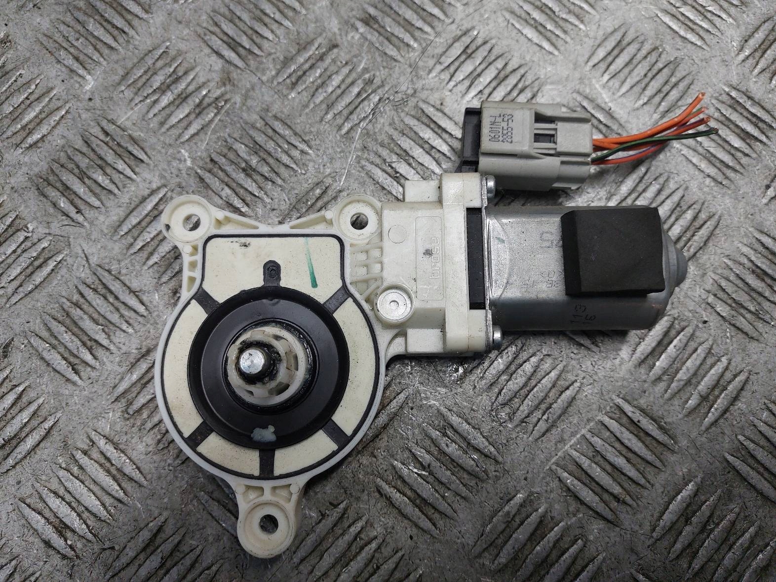 mini motor windows right front RAM 1500 and LIFT 2013