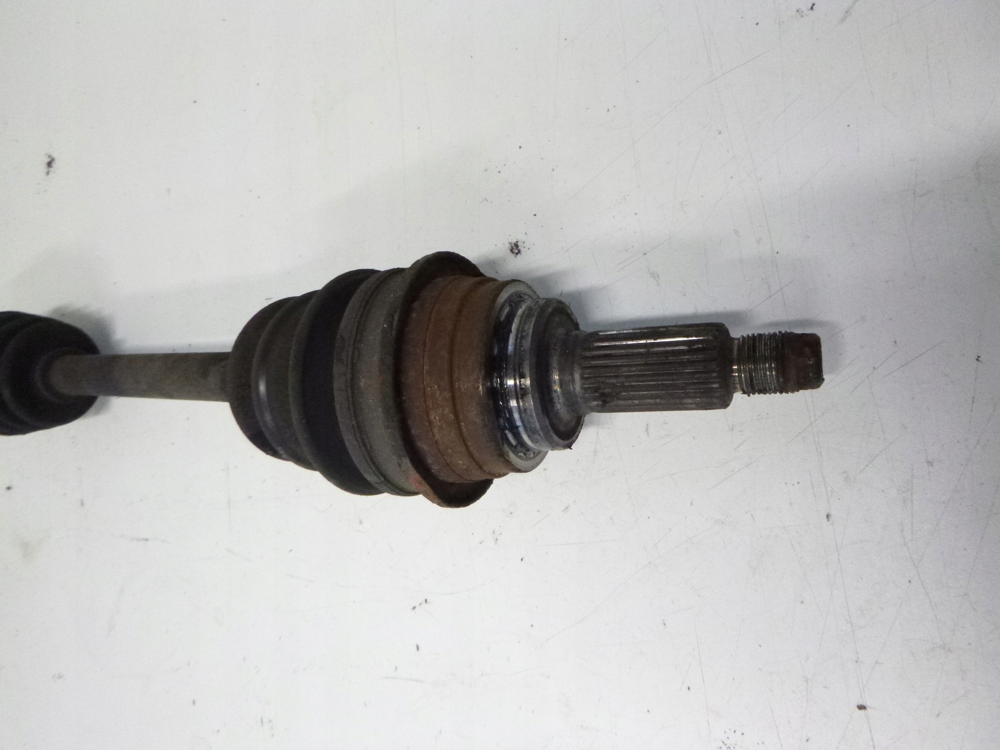 semi-axis left Suzuki Baleno 1.6 1998r.