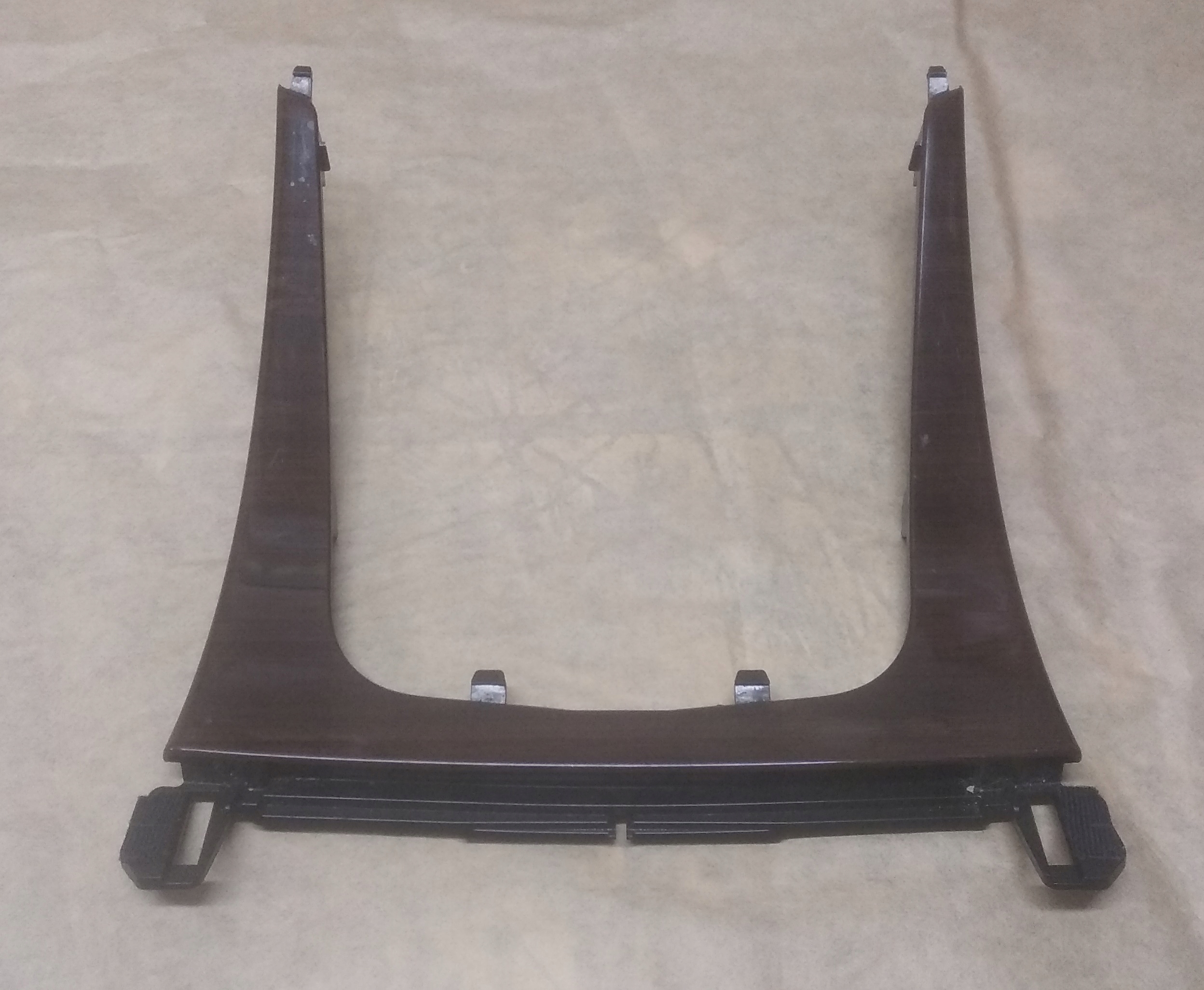 рамка кронштейн консоль 13245741 opel INSIGNIA A