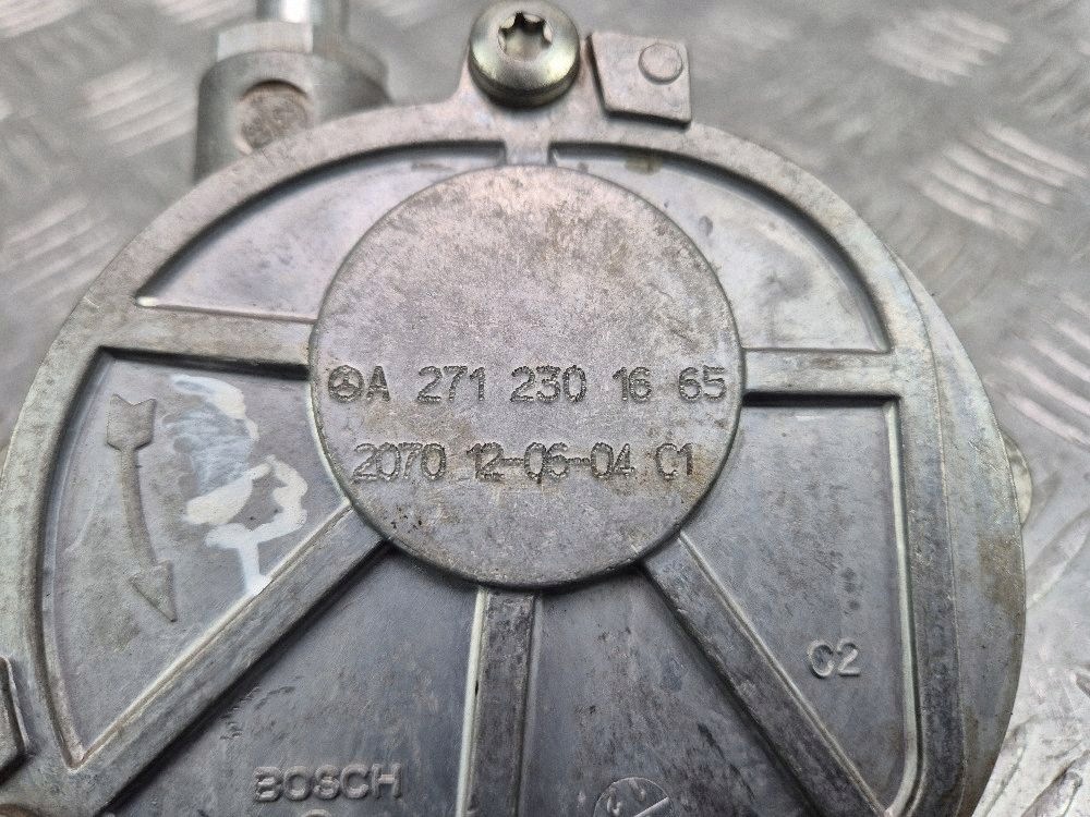 Mercedes C200 CGI W204 pump vacual A2712301665