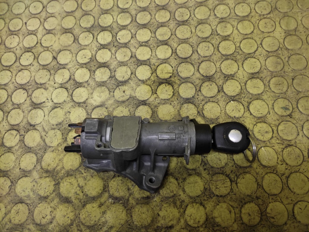 SKODA OCTAVIA and ignition key 4B0905851C