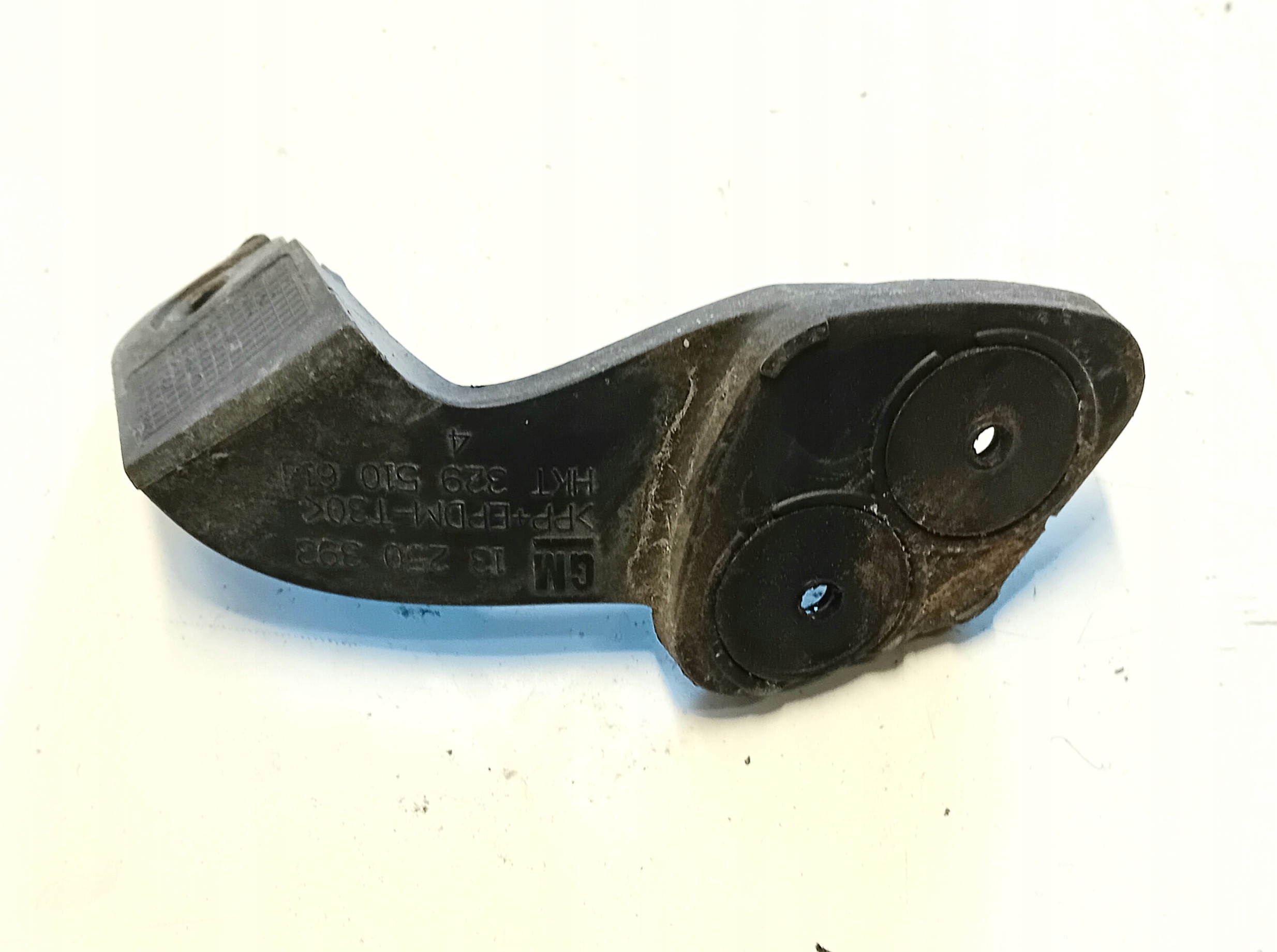 Supporto staffa Paraurti sinistra posteriore OPEL CORSA E D