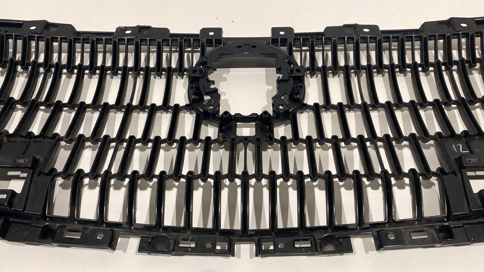 mazda CX90 CX- 90 KR9P-50711 решетка радиатора перед оригинал