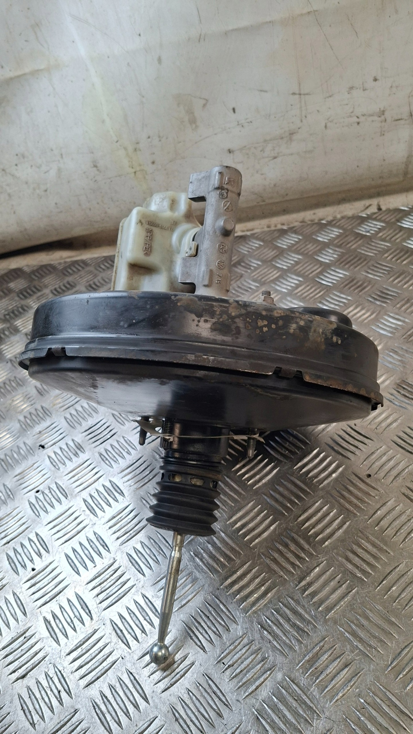 servo kočione, kočne VW TOURAN 1.9TDI