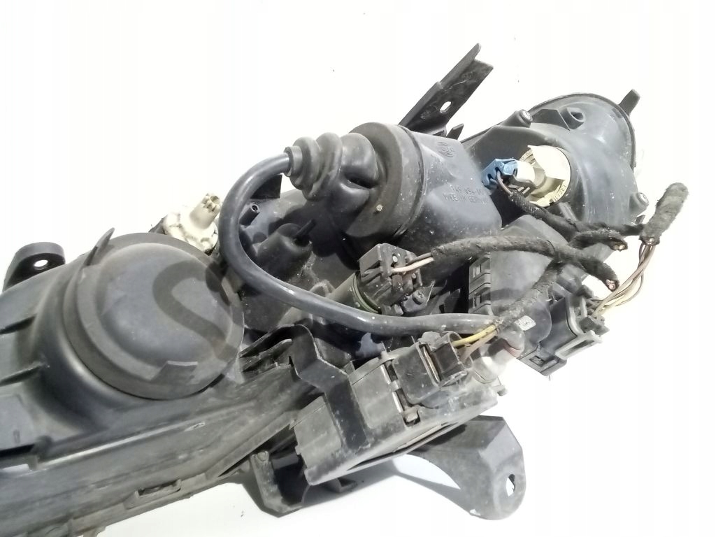 Opel Omega B light right front front xenon 1EL007950-22
