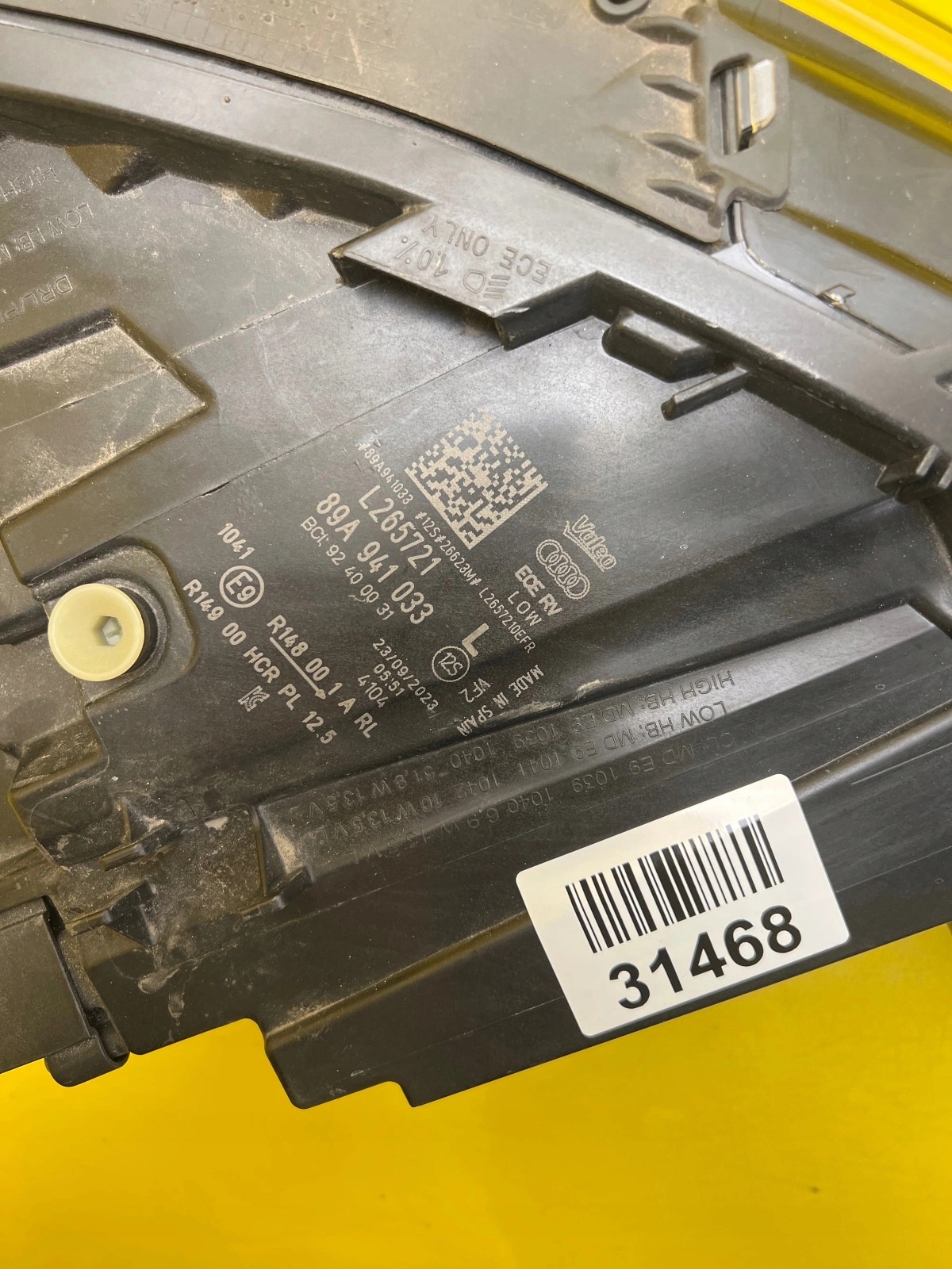 light left Audi Q4 E-Tron Full Led 89A941033