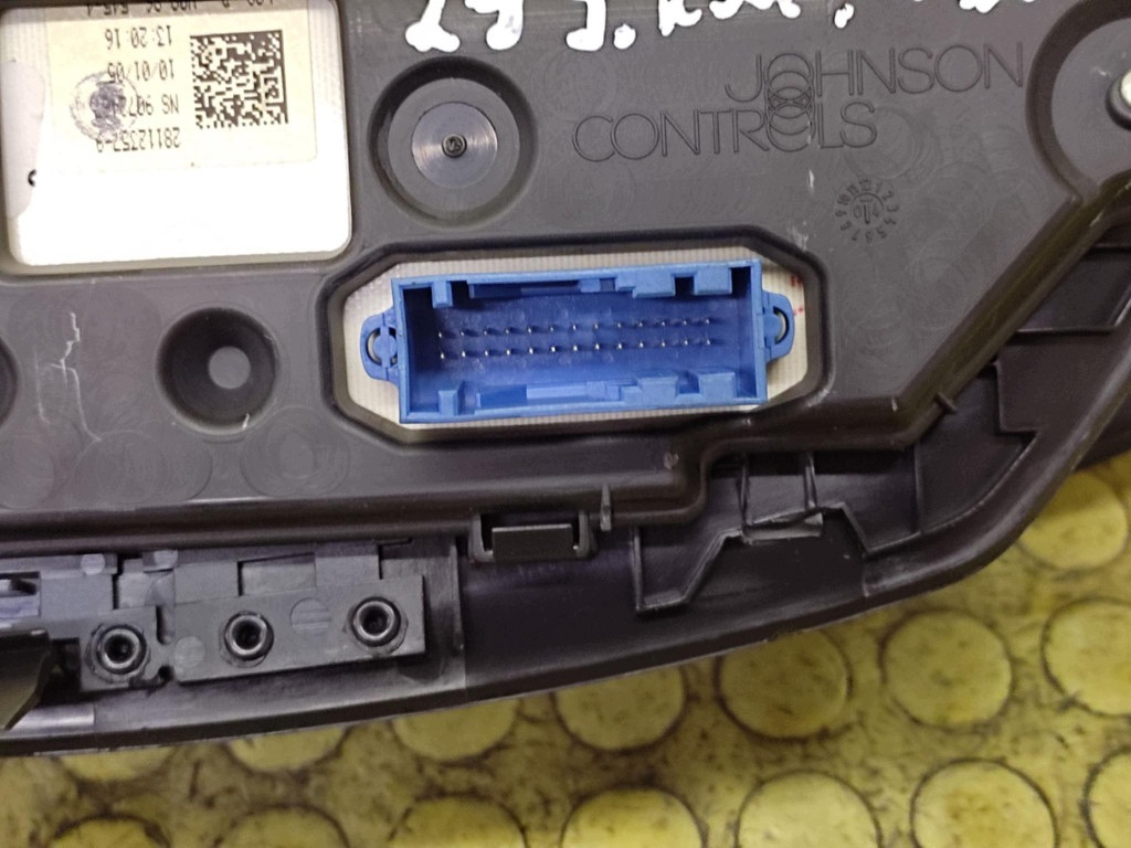 CITROEN C4 1.6 HDI dials P96572391ZD
