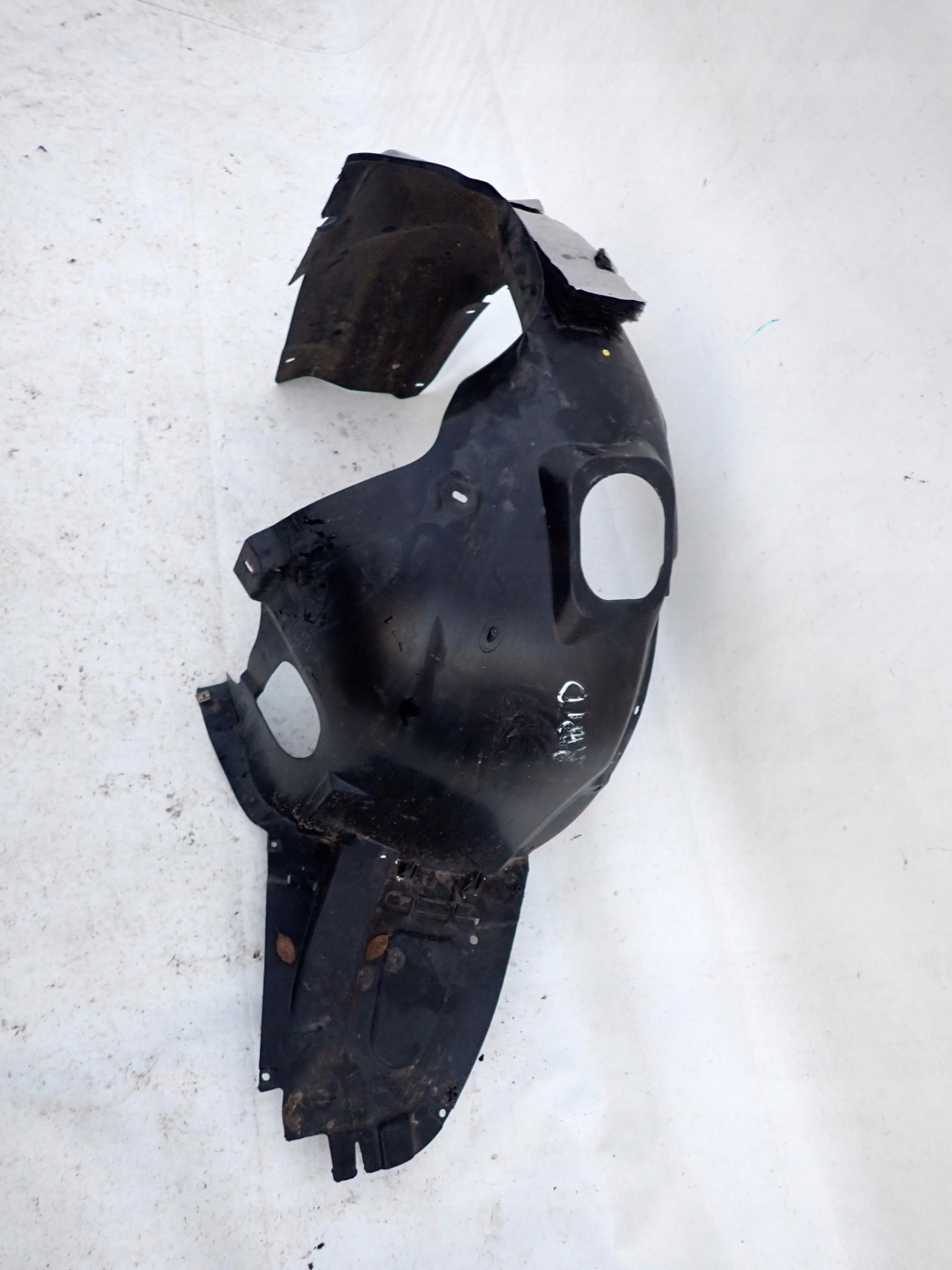 SKODA RAPID 12-19 mudguard left front front
