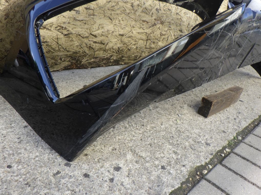 BMW 1 F40 2019- Frontstoßstange