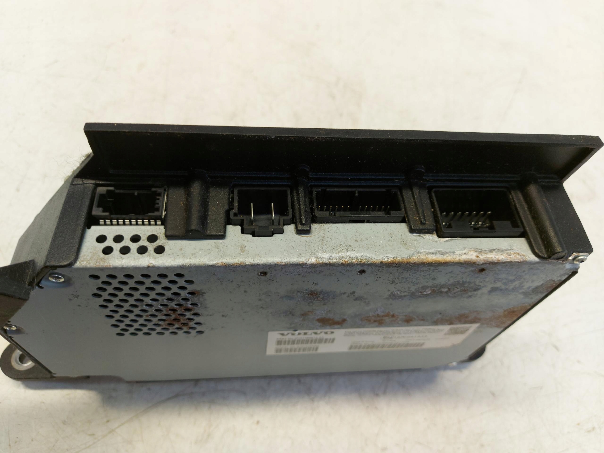 volvo v90 amplifier radia audio 31489614