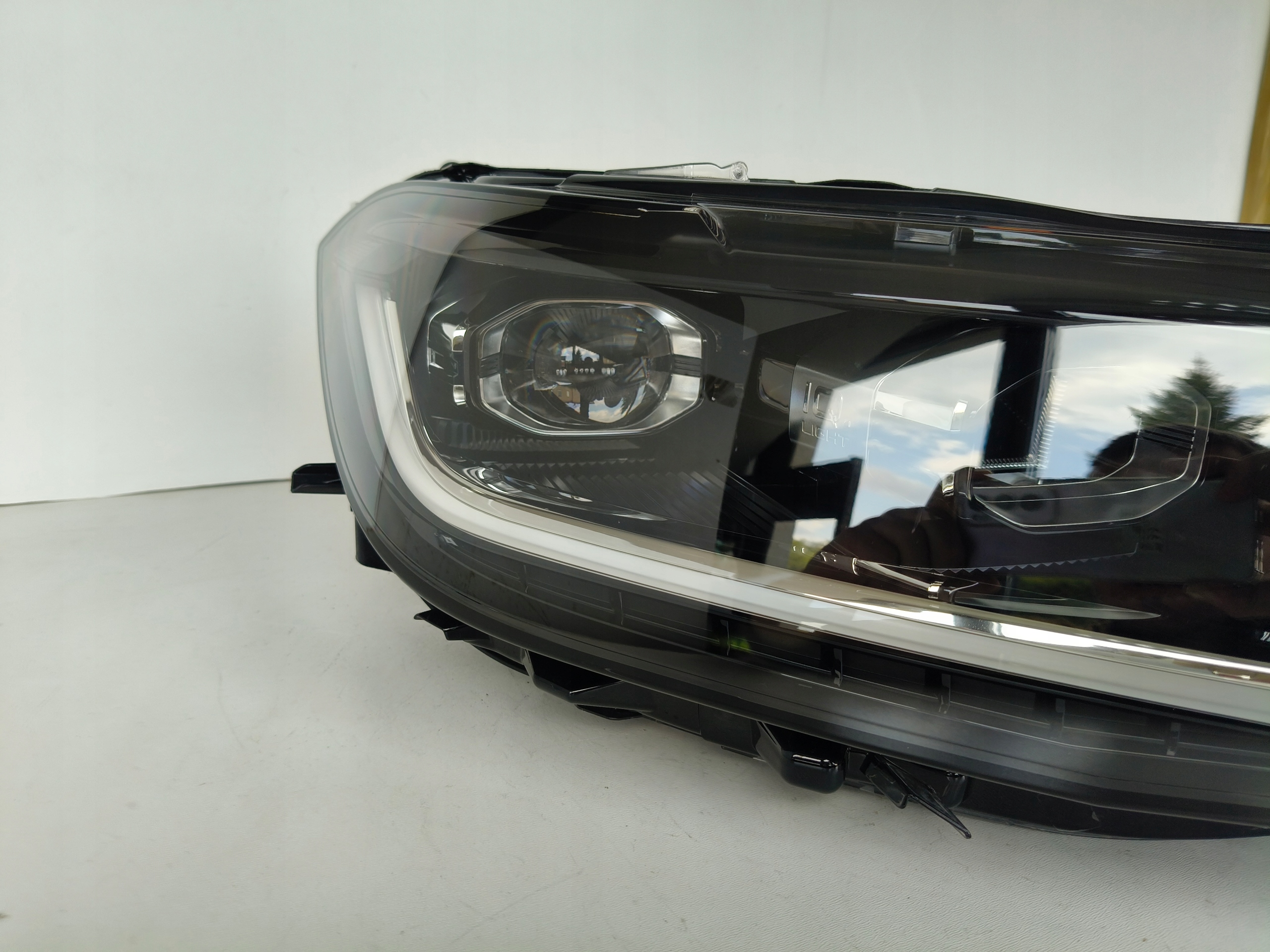 light right REFLEKTOR VW T-CROSS 2GM 23- LIFT FULL LED IQ LIGHT