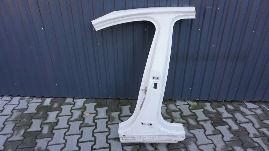 VOLVO XC60 II - threshold pillar left central