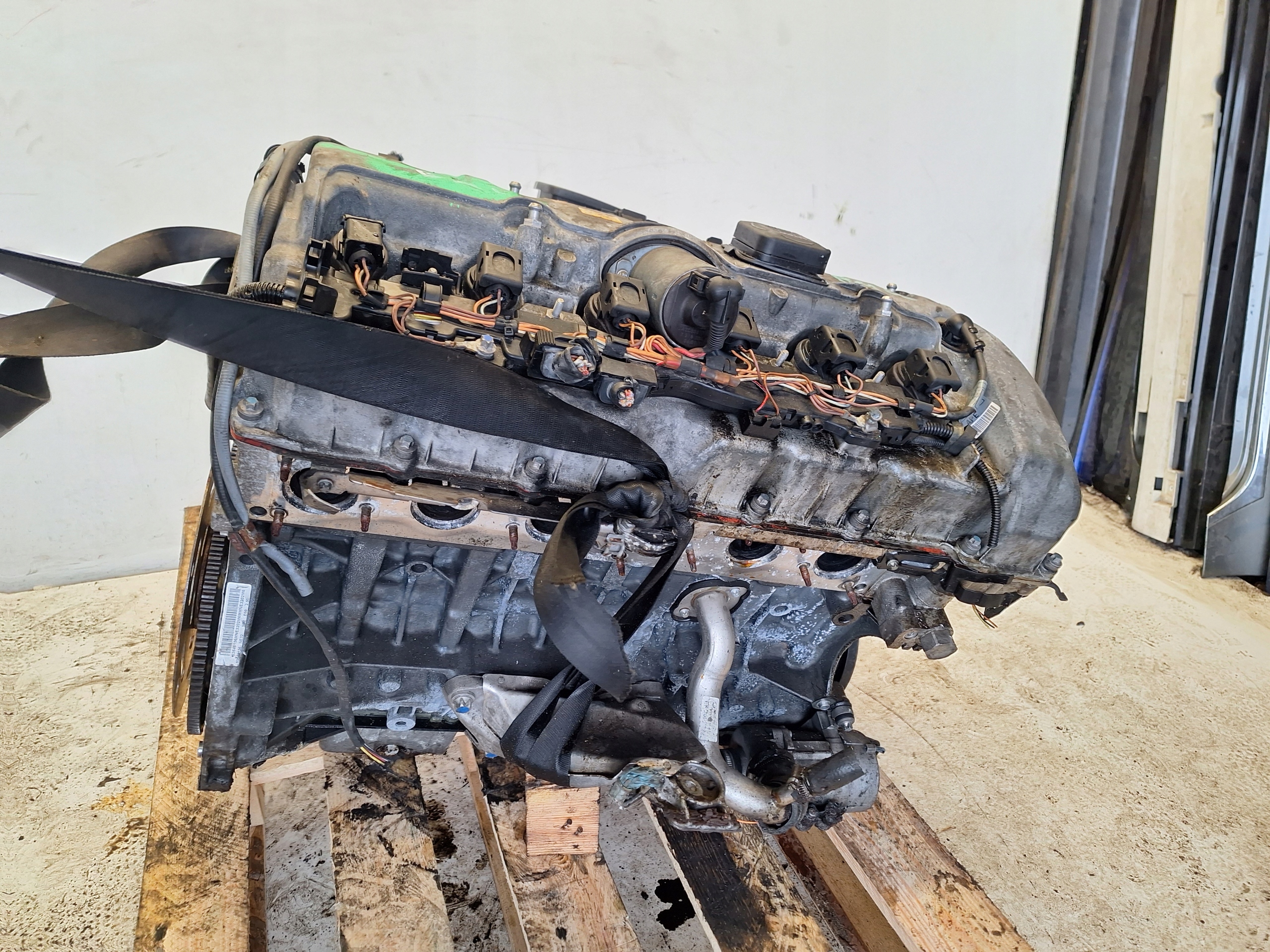 BMW 5 E60 E61 03-10 523 engine 175KM N53B25 EURO 3