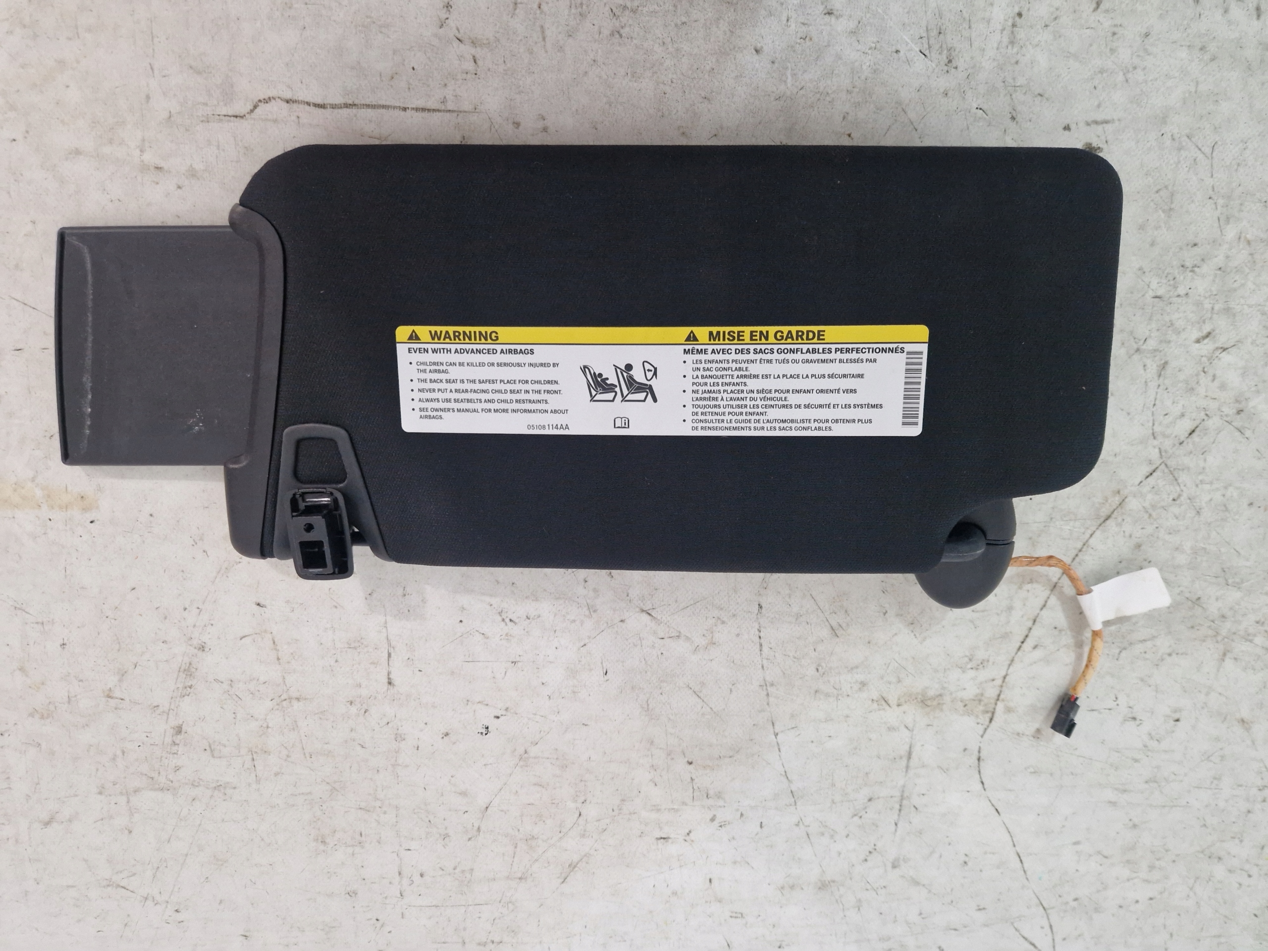 DODGE CHARGER 2019 cover sun visor visor right 5PJ79DX9AC