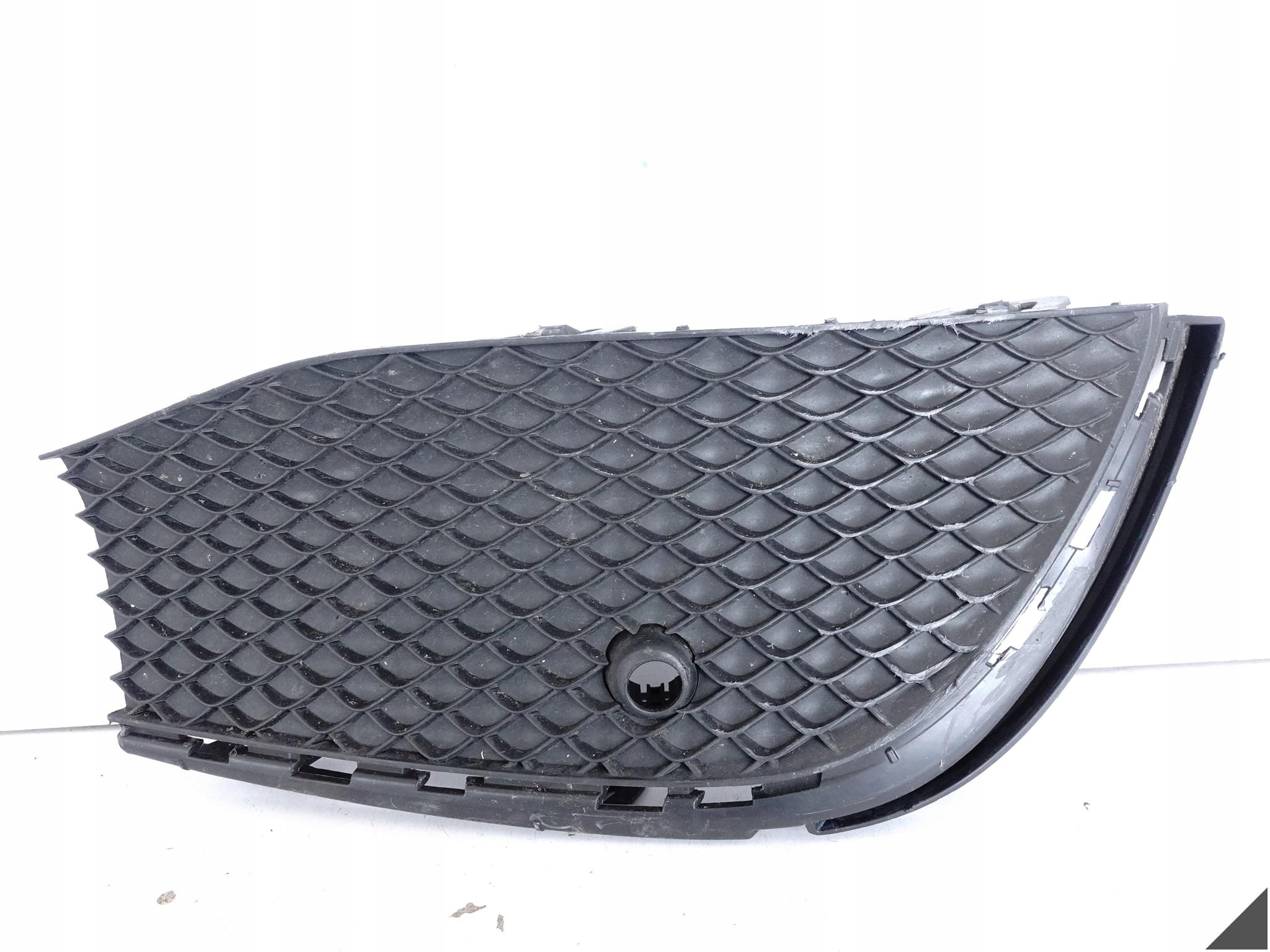MERCEDES E-KLASA W213 MOPF LIFT 20-23 grid grille W bumper front right