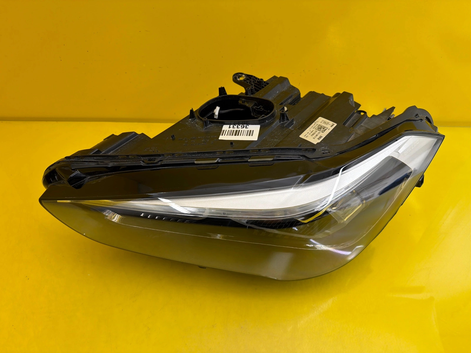 light left BMW X1 F48 LCI Full Led 5A01171-02