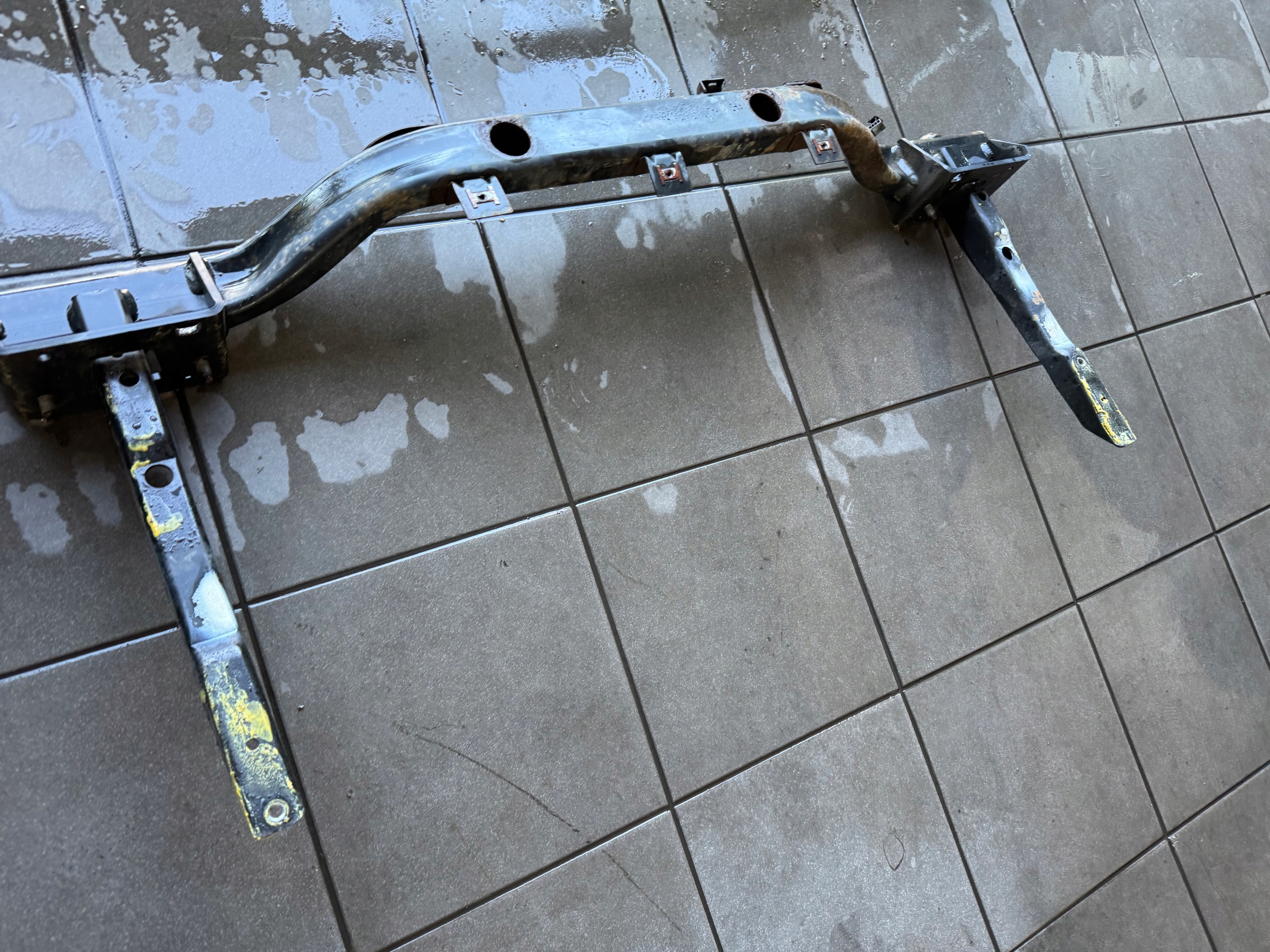 OPEL CORSA D - boot for ROWERY sider bumper rear part KOMPLET ! Demontaz !