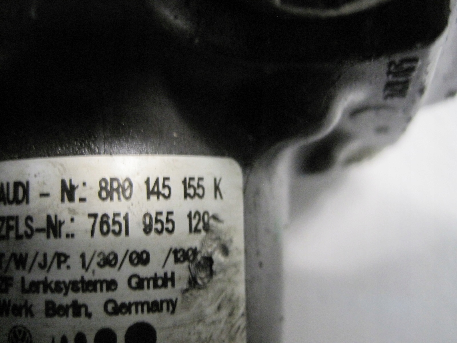 servo pump AUDI Q5 8R0 8R0145155K