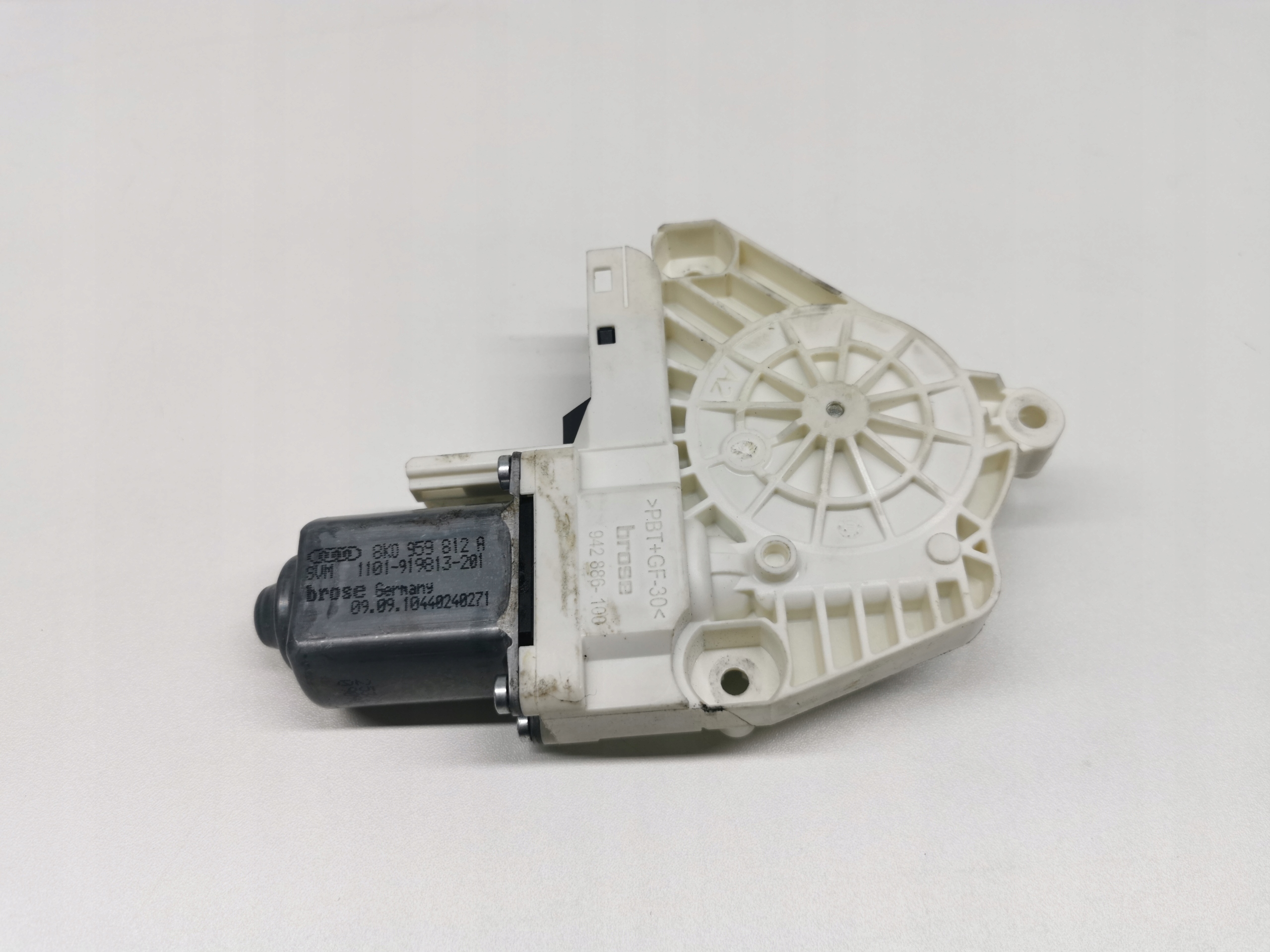 mini motor lifting windows right rear part PORSCHE CAYENNE II 8K0959812A