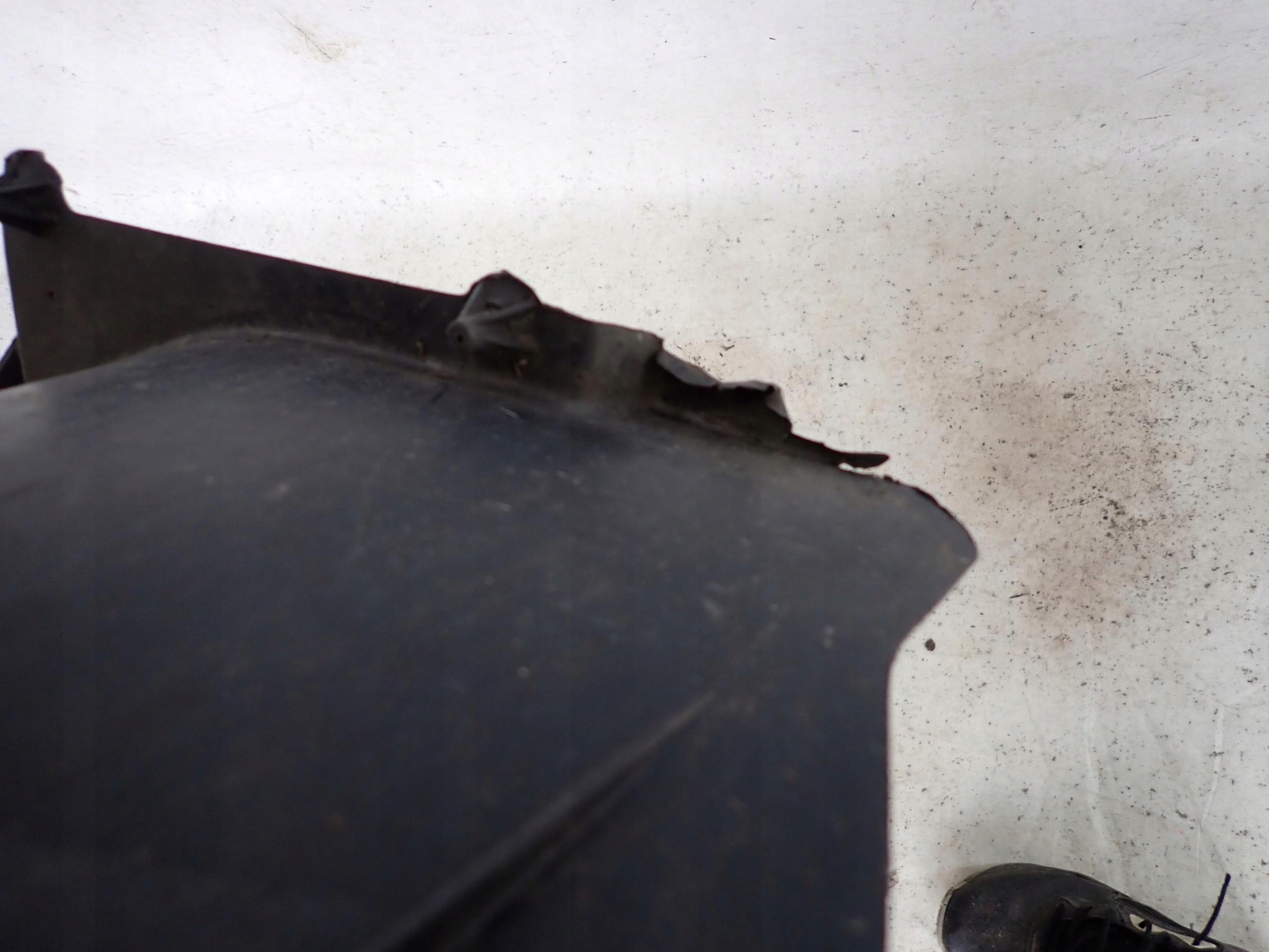 PEUGEOT 308 and 08- mudguard right front front 9680374880