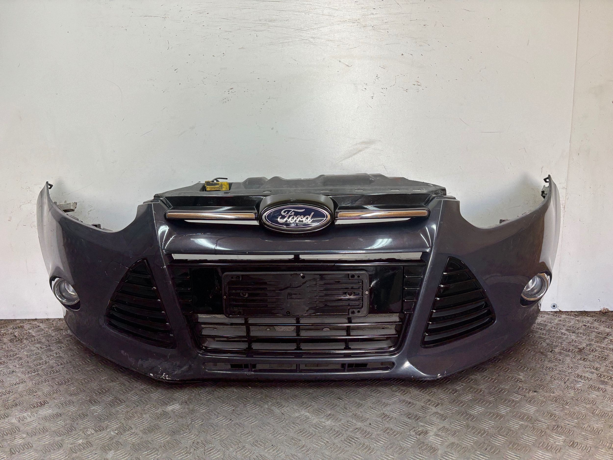 nárazník předek přední FORD FOCUS III MK3 10