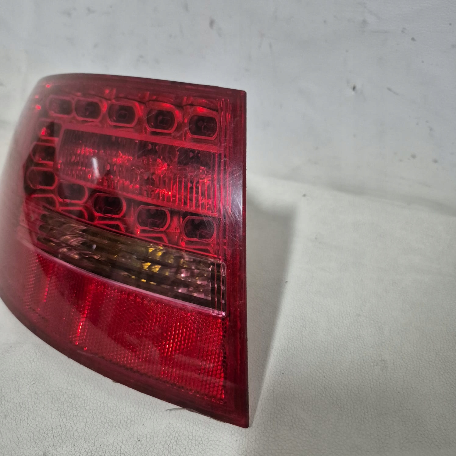 AUDI A6 C6 4F KOMBI LIFT 08-11 light rear part rear left
