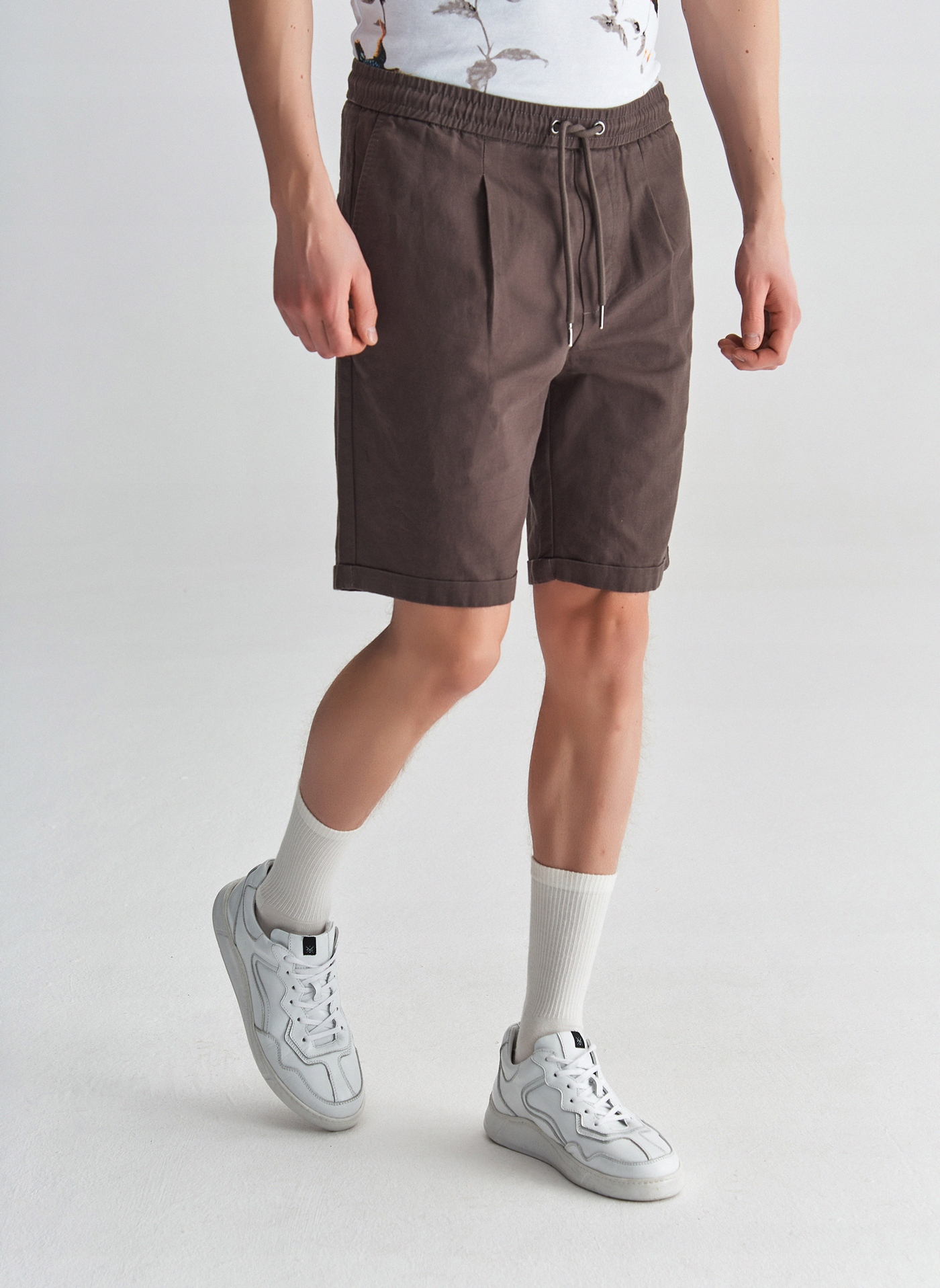 

Szorty męskie brązowe Lniane Pako Lorente r. XL