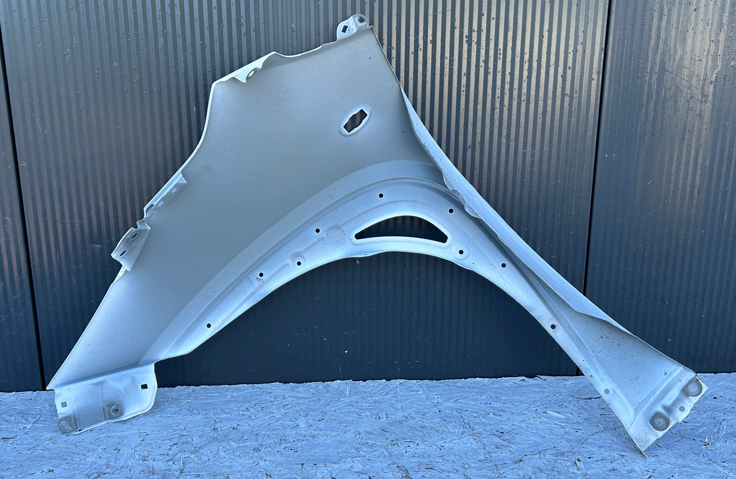 fender right front front TOYOTA AYGO X 22